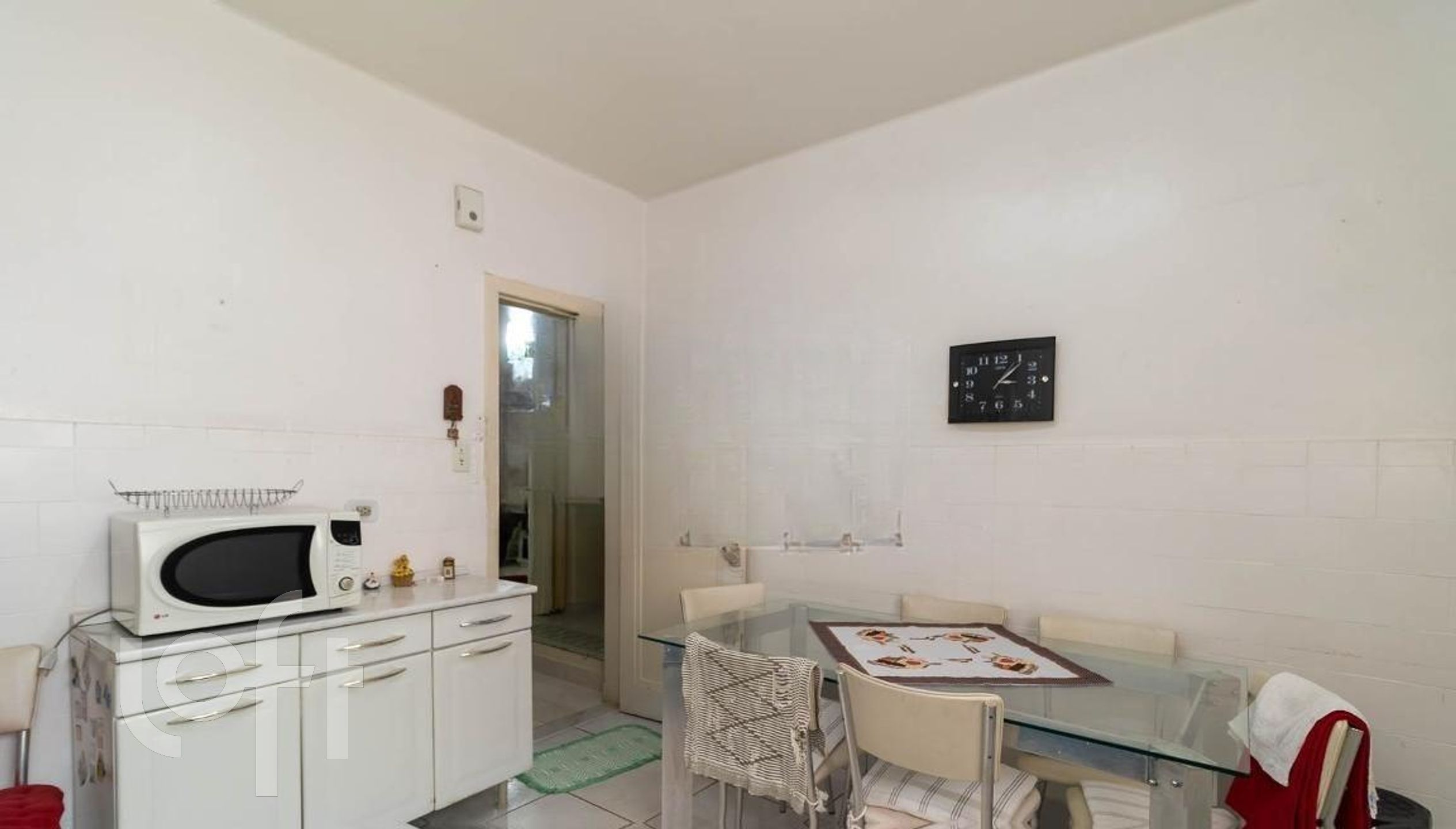 Casa à venda com 2 quartos, 120m² - Foto 11