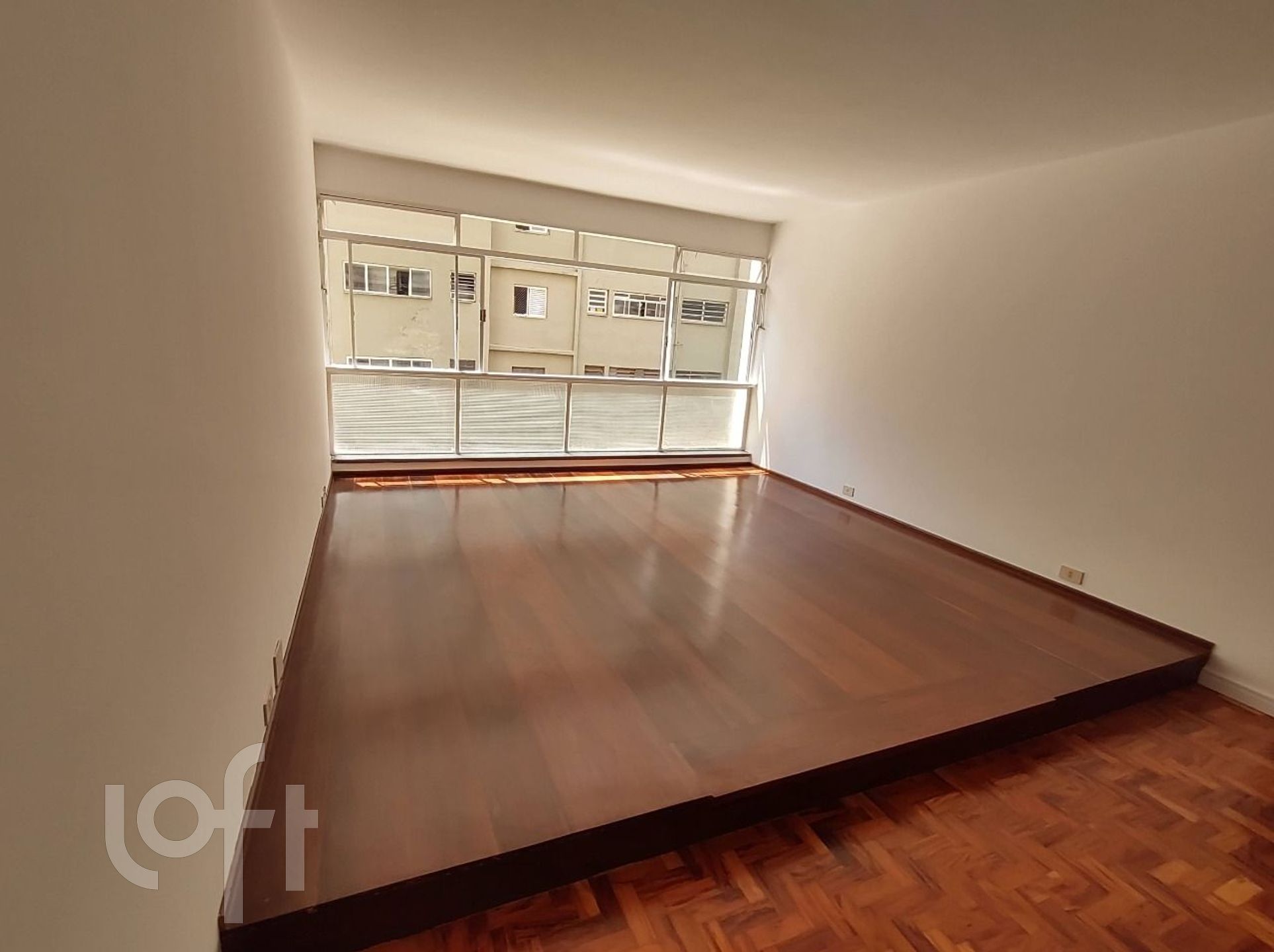 Apartamento à venda com 3 quartos, 139m² - Foto 4