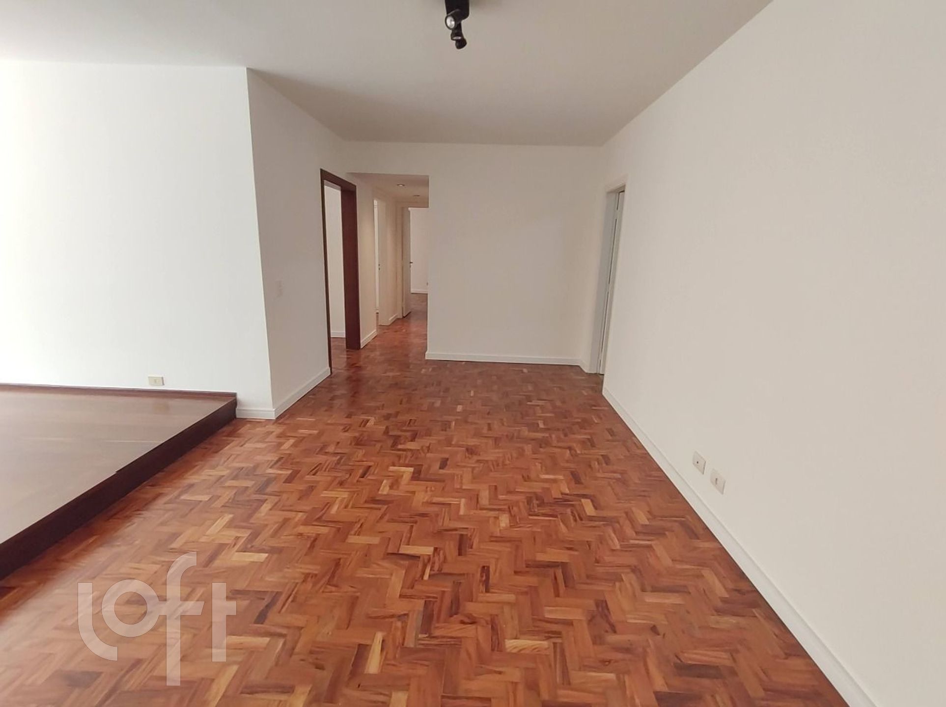 Apartamento à venda com 3 quartos, 139m² - Foto 8