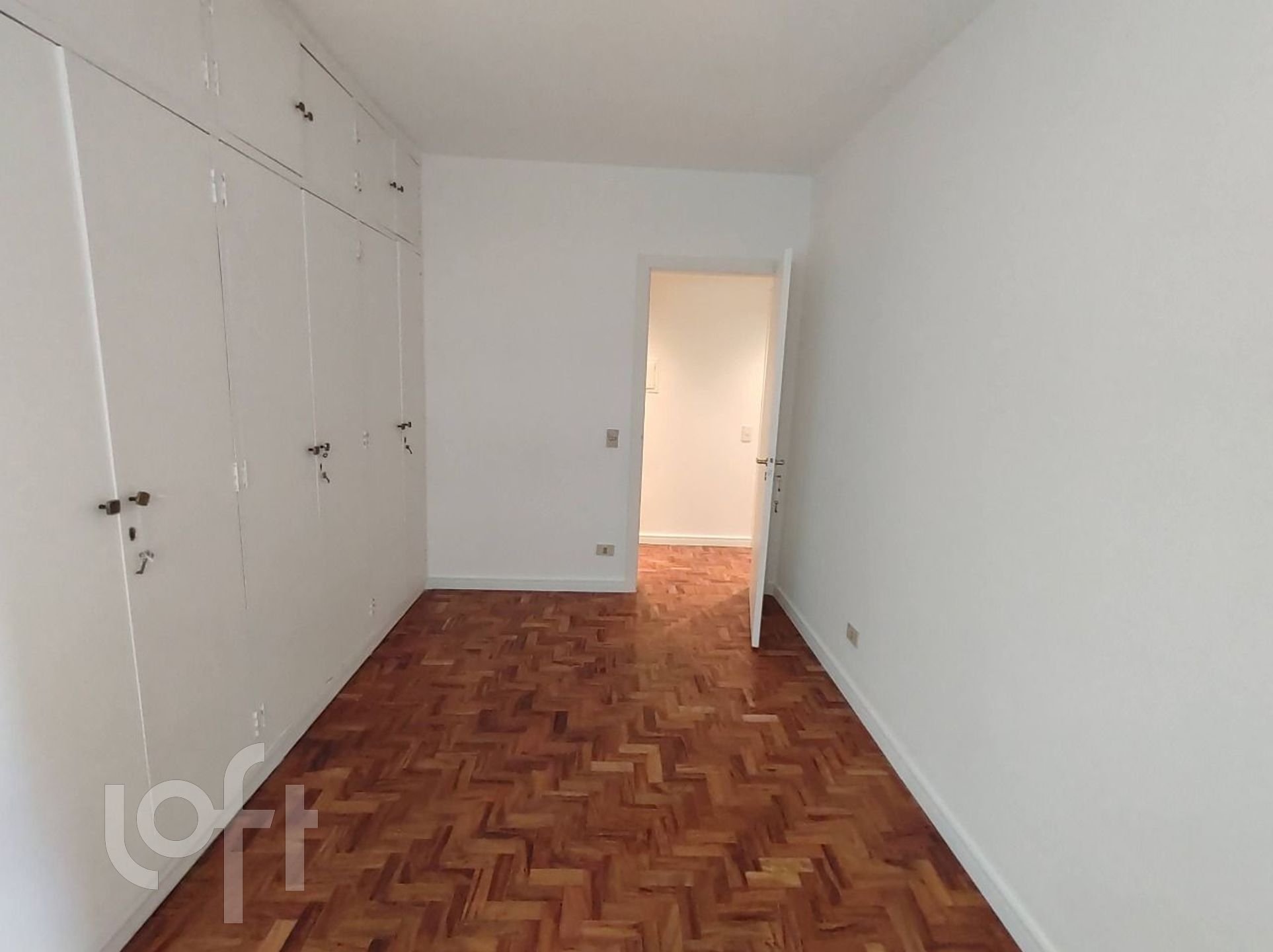 Apartamento à venda com 3 quartos, 139m² - Foto 19