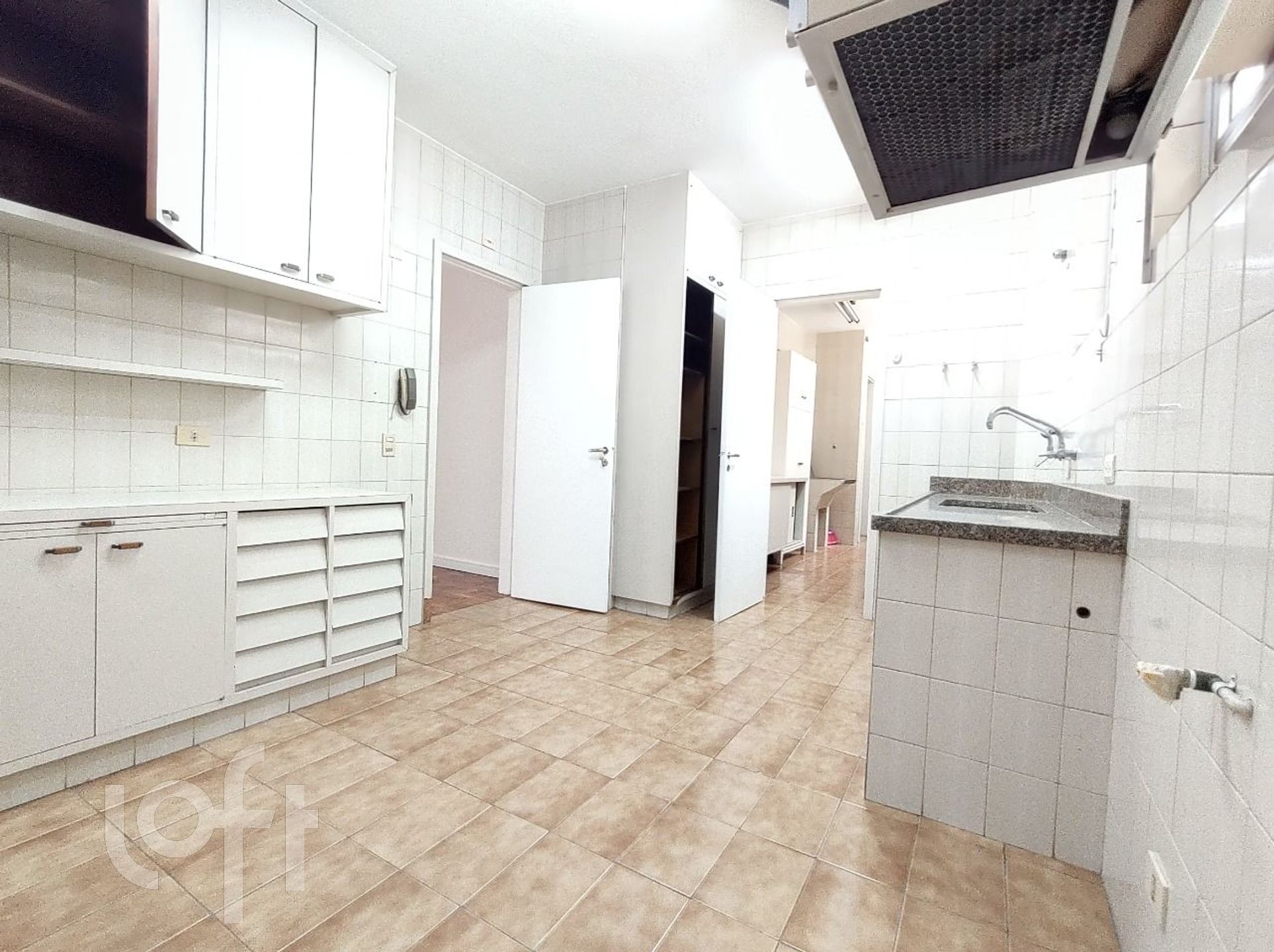 Apartamento à venda com 3 quartos, 139m² - Foto 11