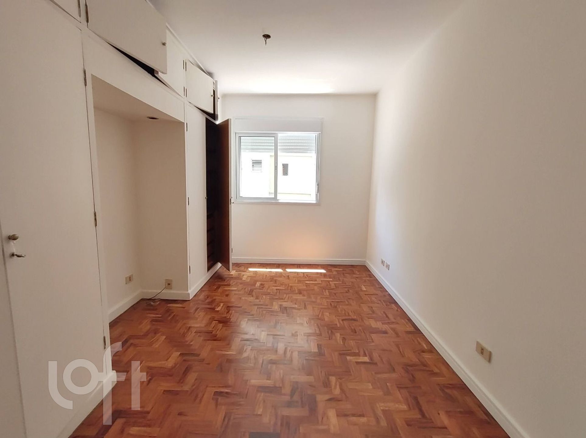 Apartamento à venda com 3 quartos, 139m² - Foto 17