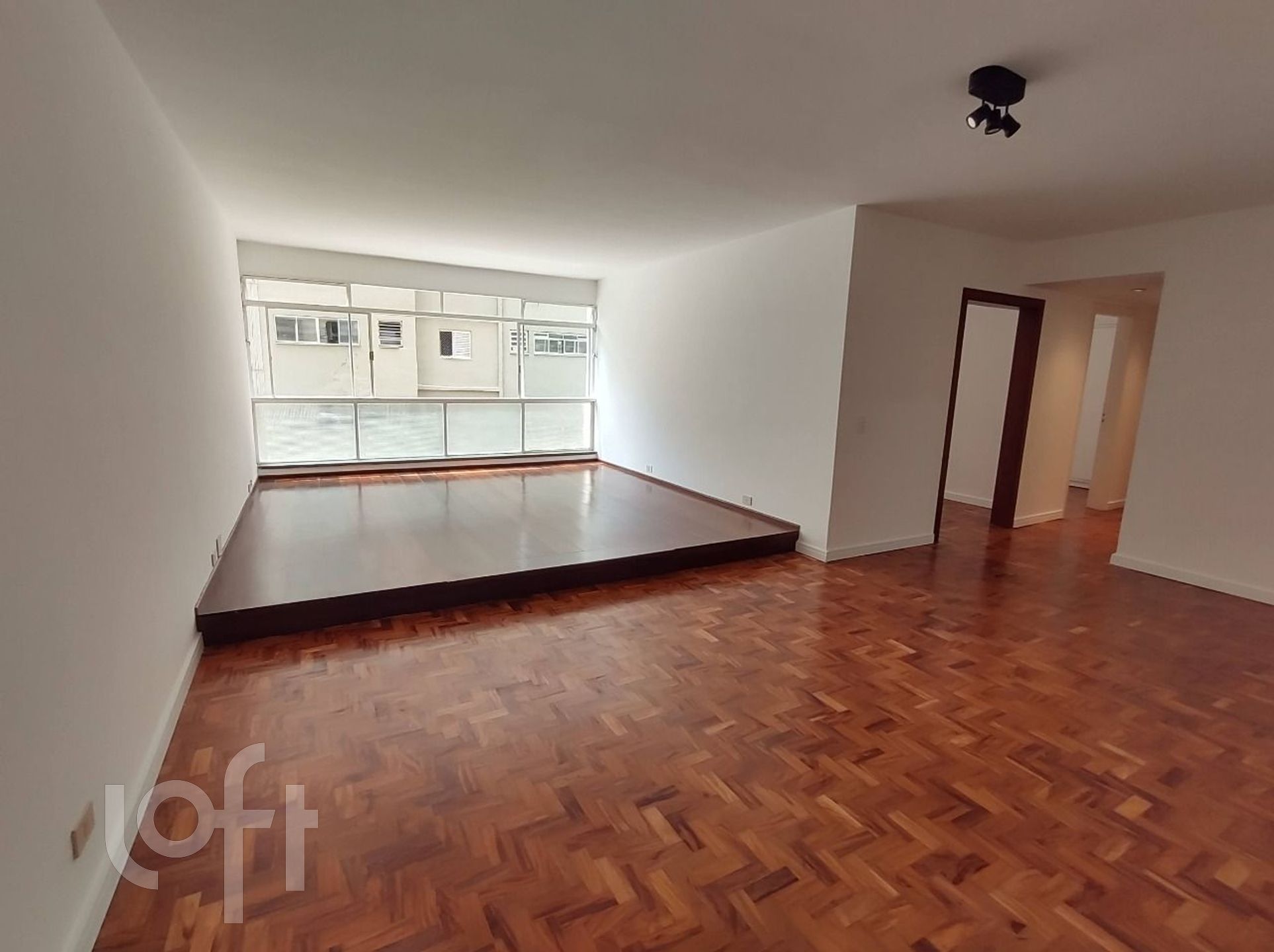 Apartamento à venda com 3 quartos, 139m² - Foto 6