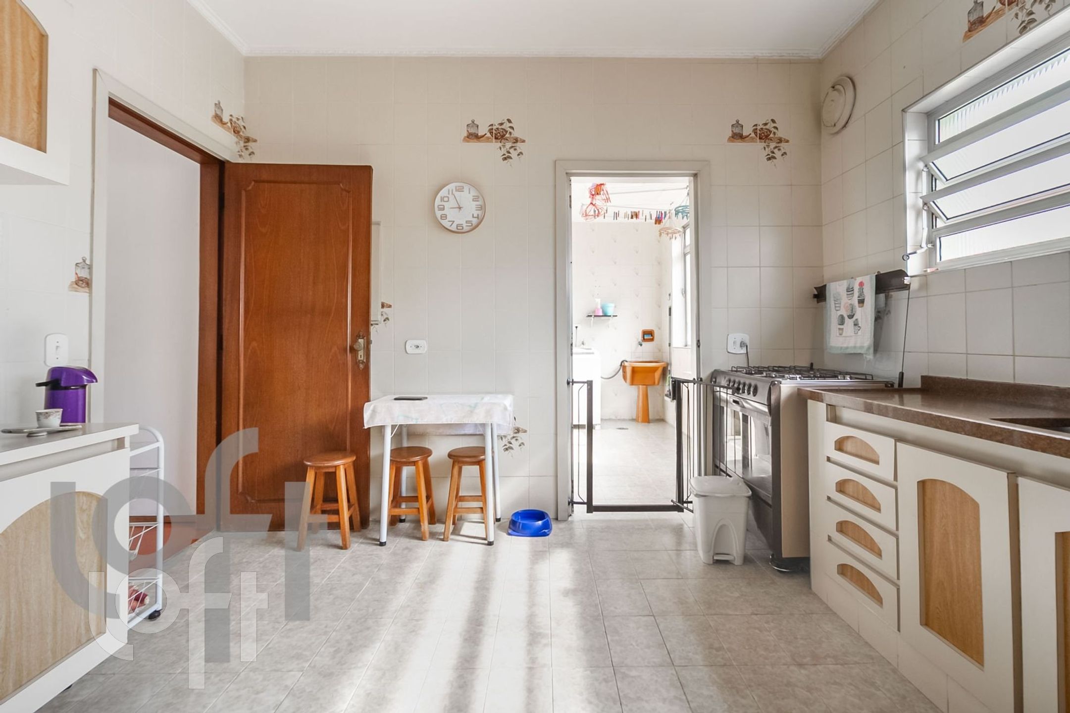 Apartamento à venda com 3 quartos, 179m² - Foto 9