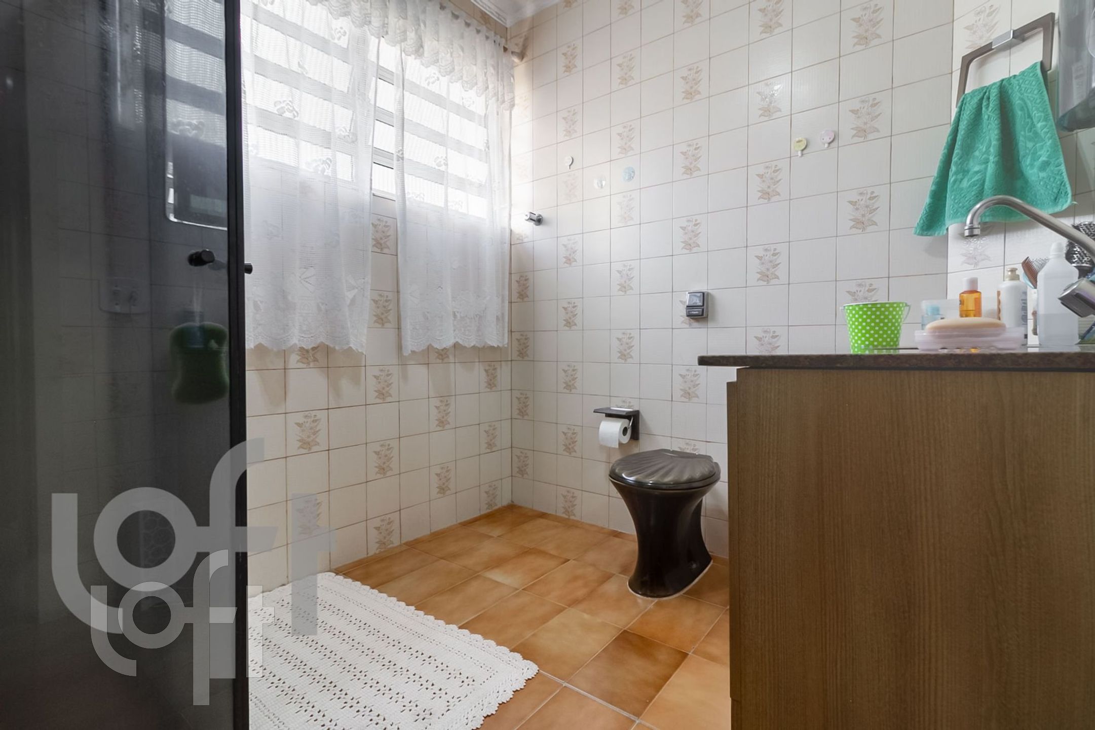 Apartamento à venda com 3 quartos, 179m² - Foto 2