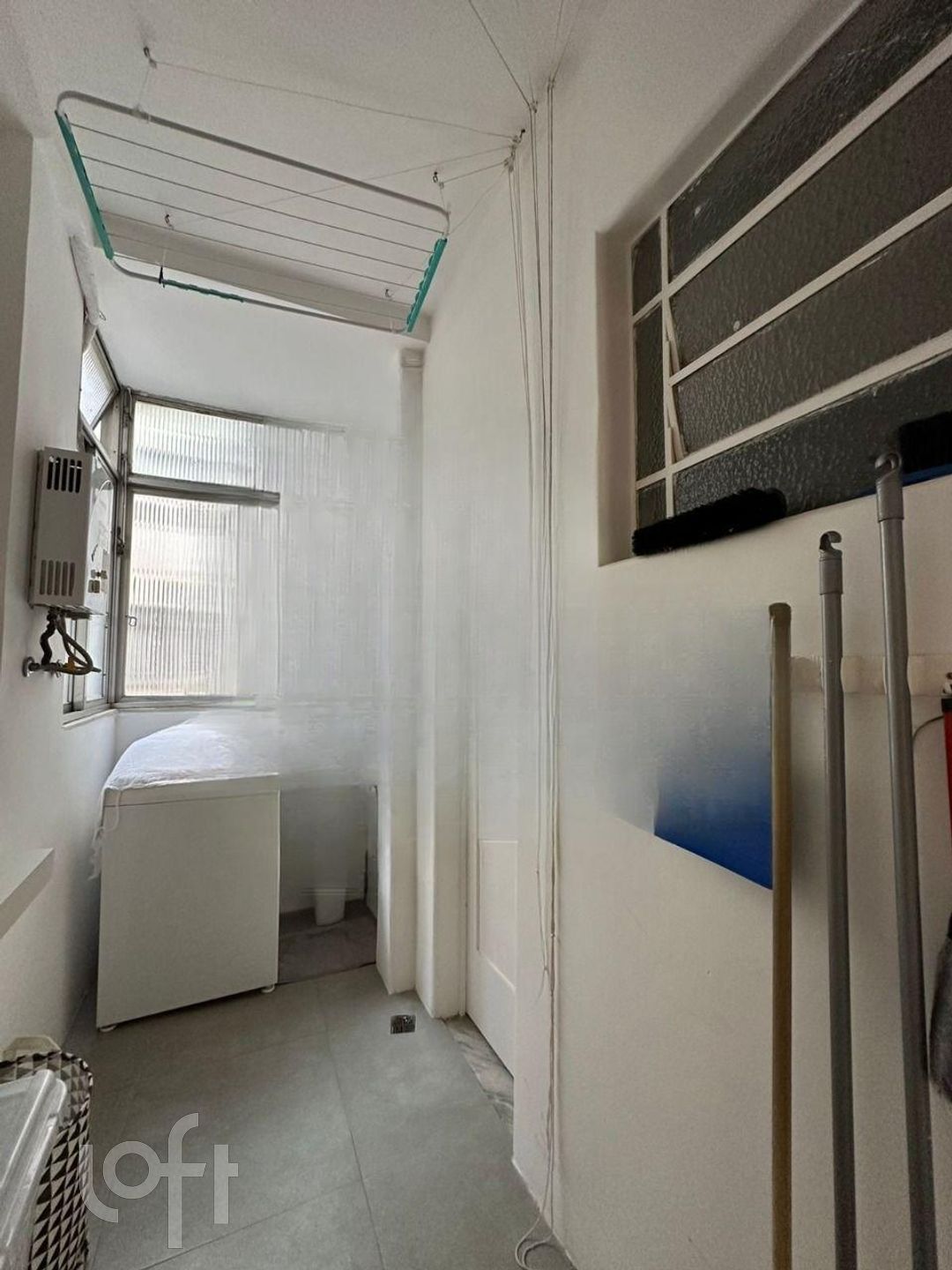 Apartamento à venda com 3 quartos, 118m² - Foto 9