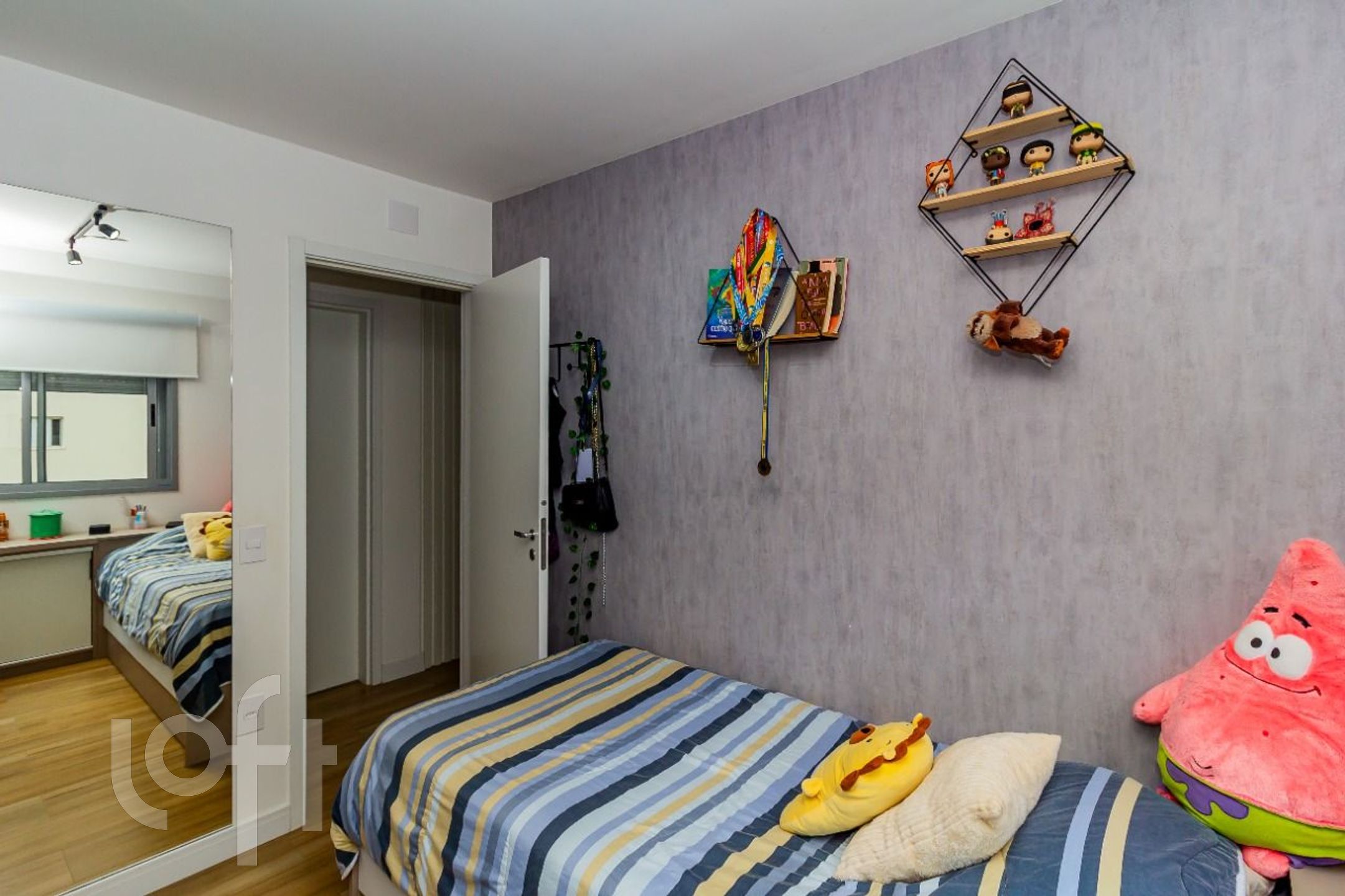 Apartamento à venda com 4 quartos, 150m² - Foto 22