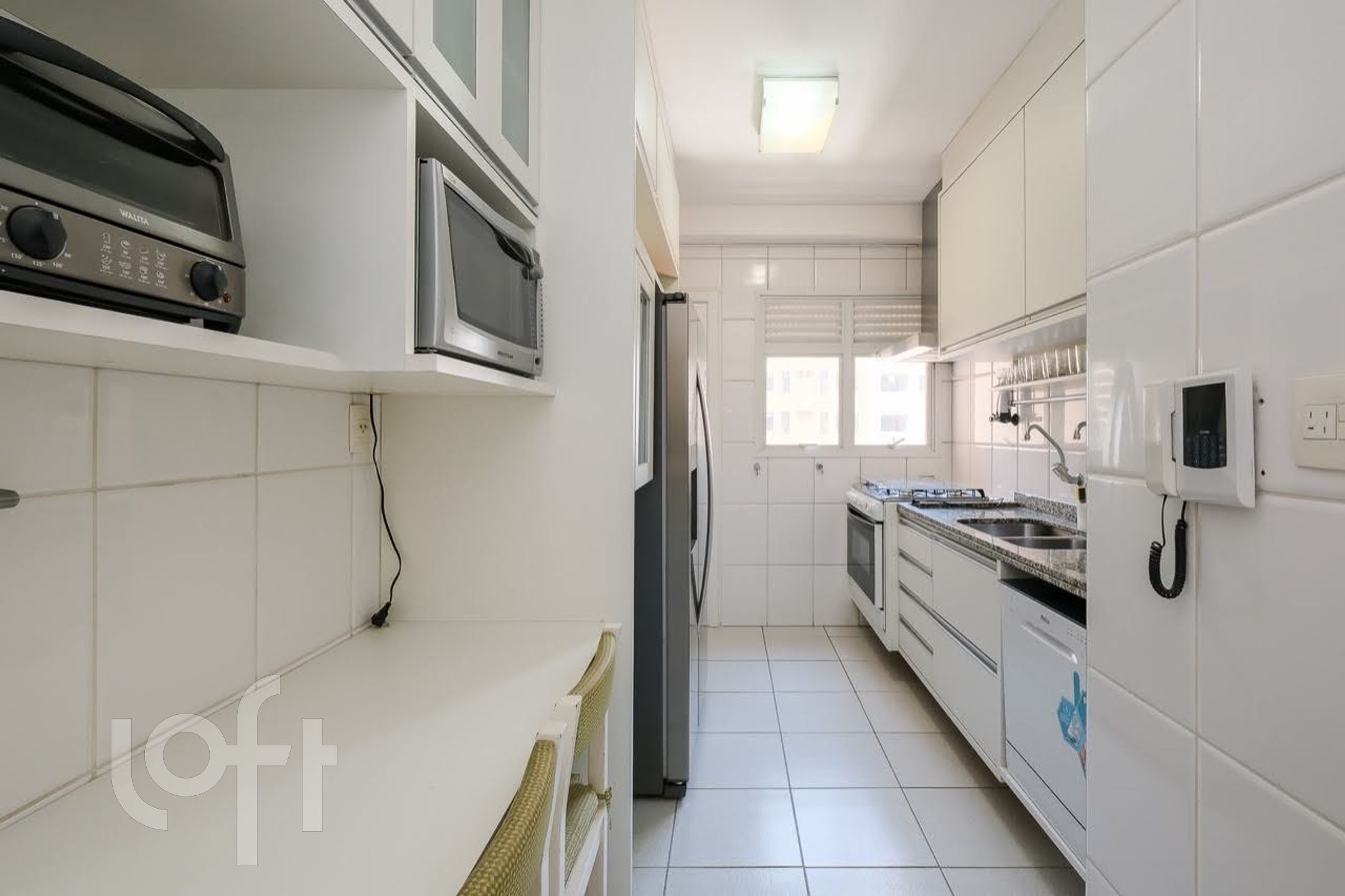 Apartamento à venda com 3 quartos, 137m² - Foto 9