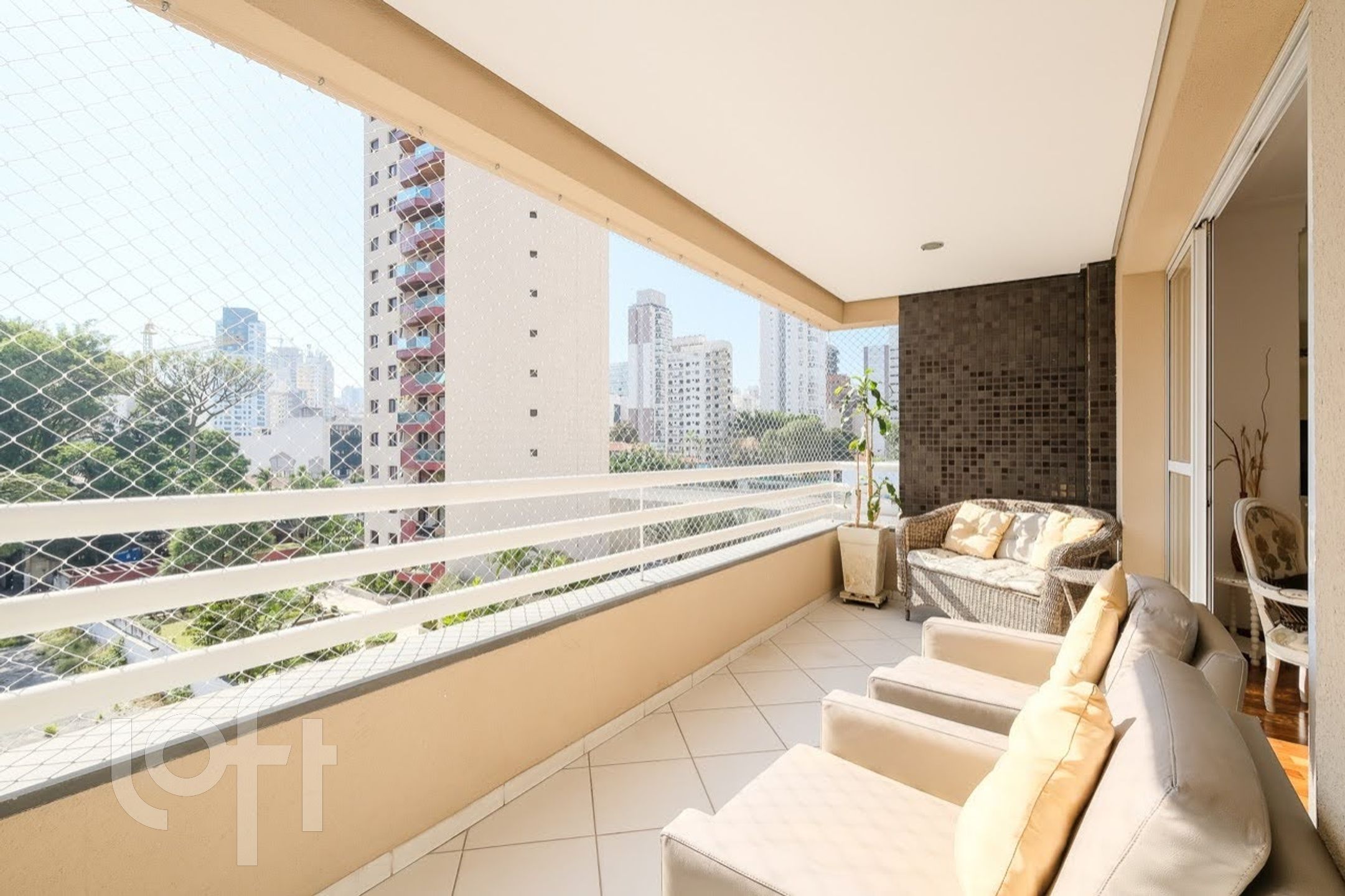 Apartamento à venda com 3 quartos, 137m² - Foto 24