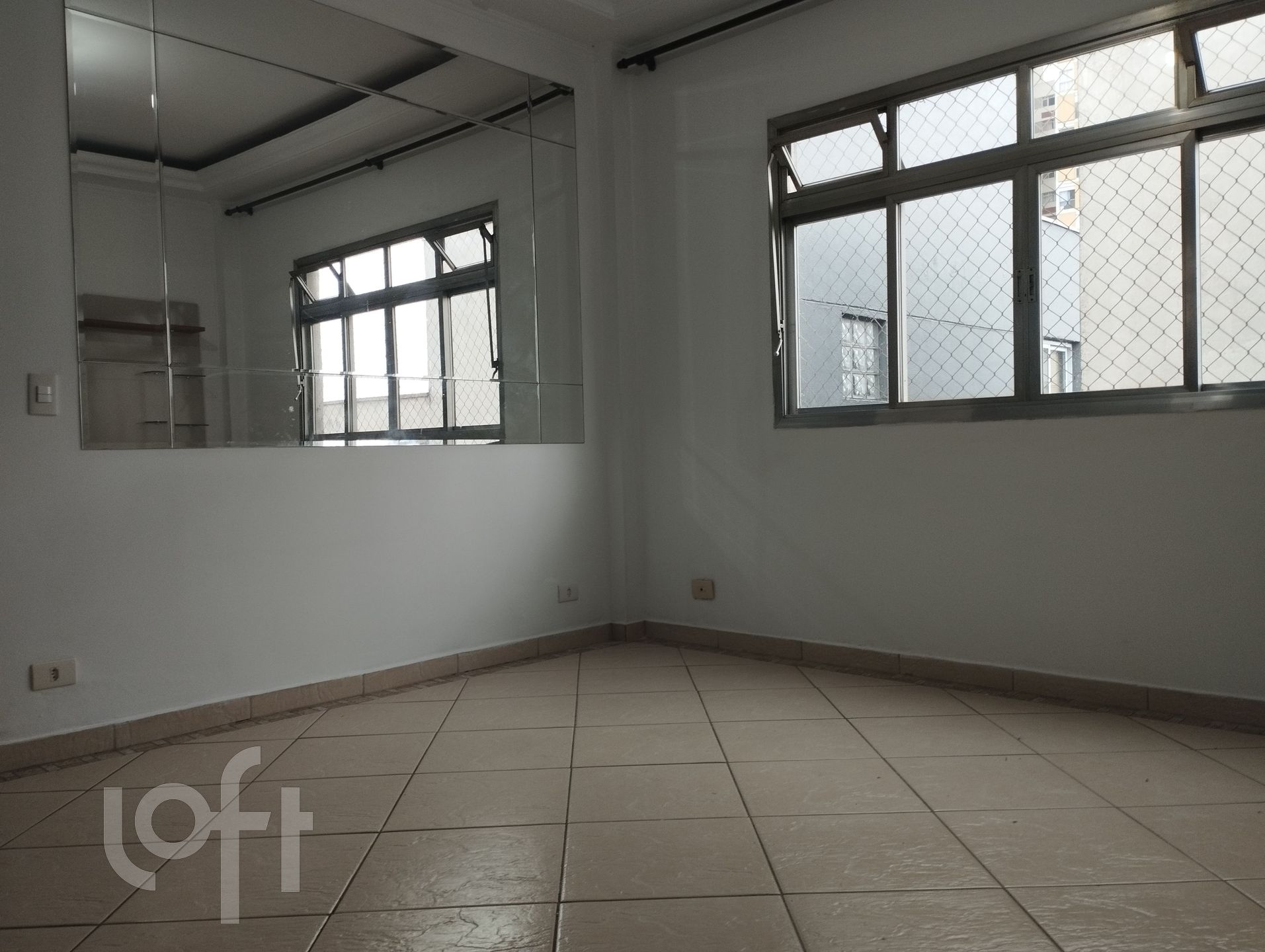 Apartamento à venda com 2 quartos, 62m² - Foto 3