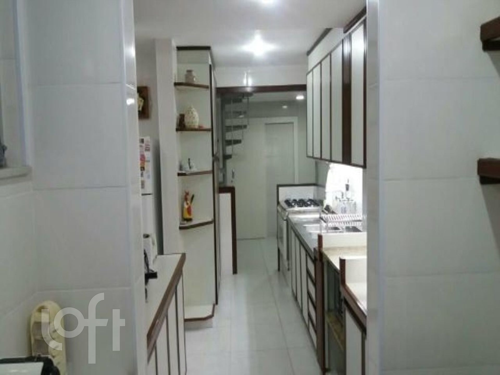 Apartamento à venda com 3 quartos, 350m² - Foto 17