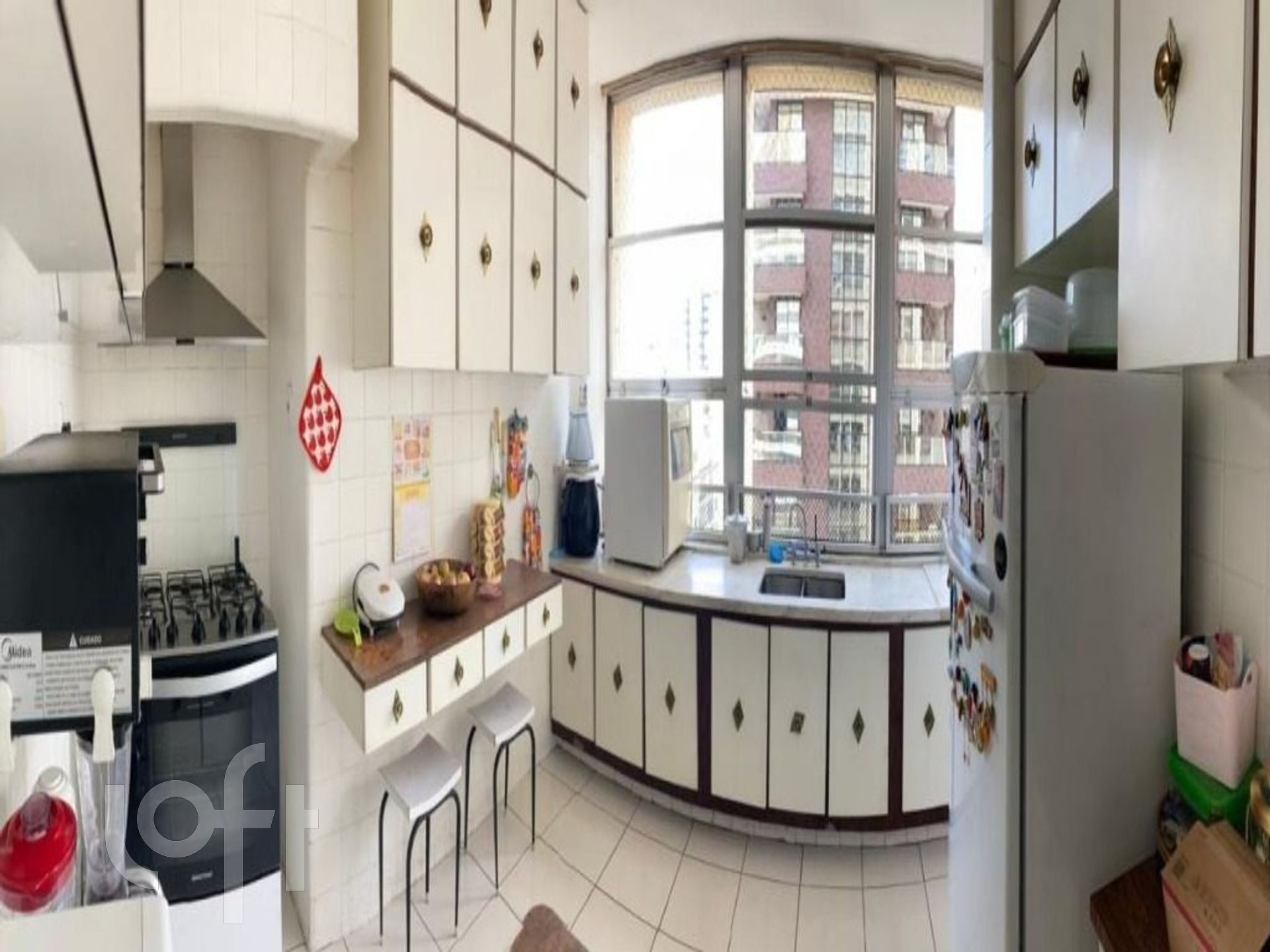 Apartamento à venda com 4 quartos, 275m² - Foto 10