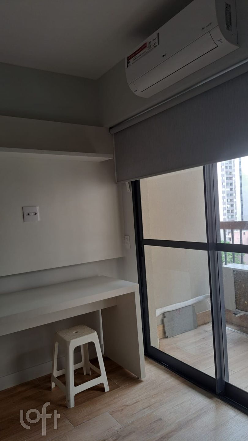 Apartamento à venda com 1 quarto, 28m² - Foto 2