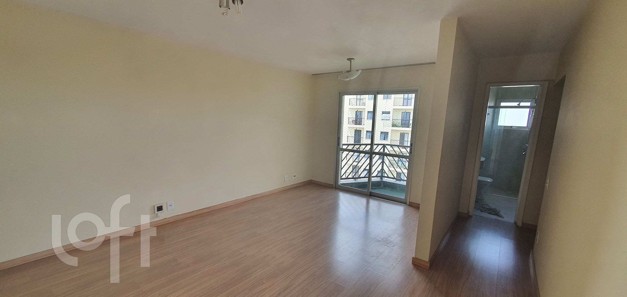 Apartamento à venda com 2 quartos, 63m² - Foto 1