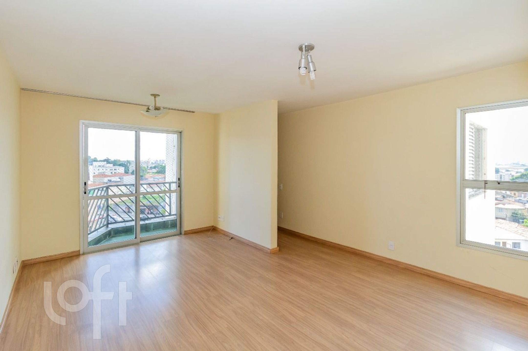 Apartamento à venda em Jabaquara com 63 m², 2 quartos, 1 vaga