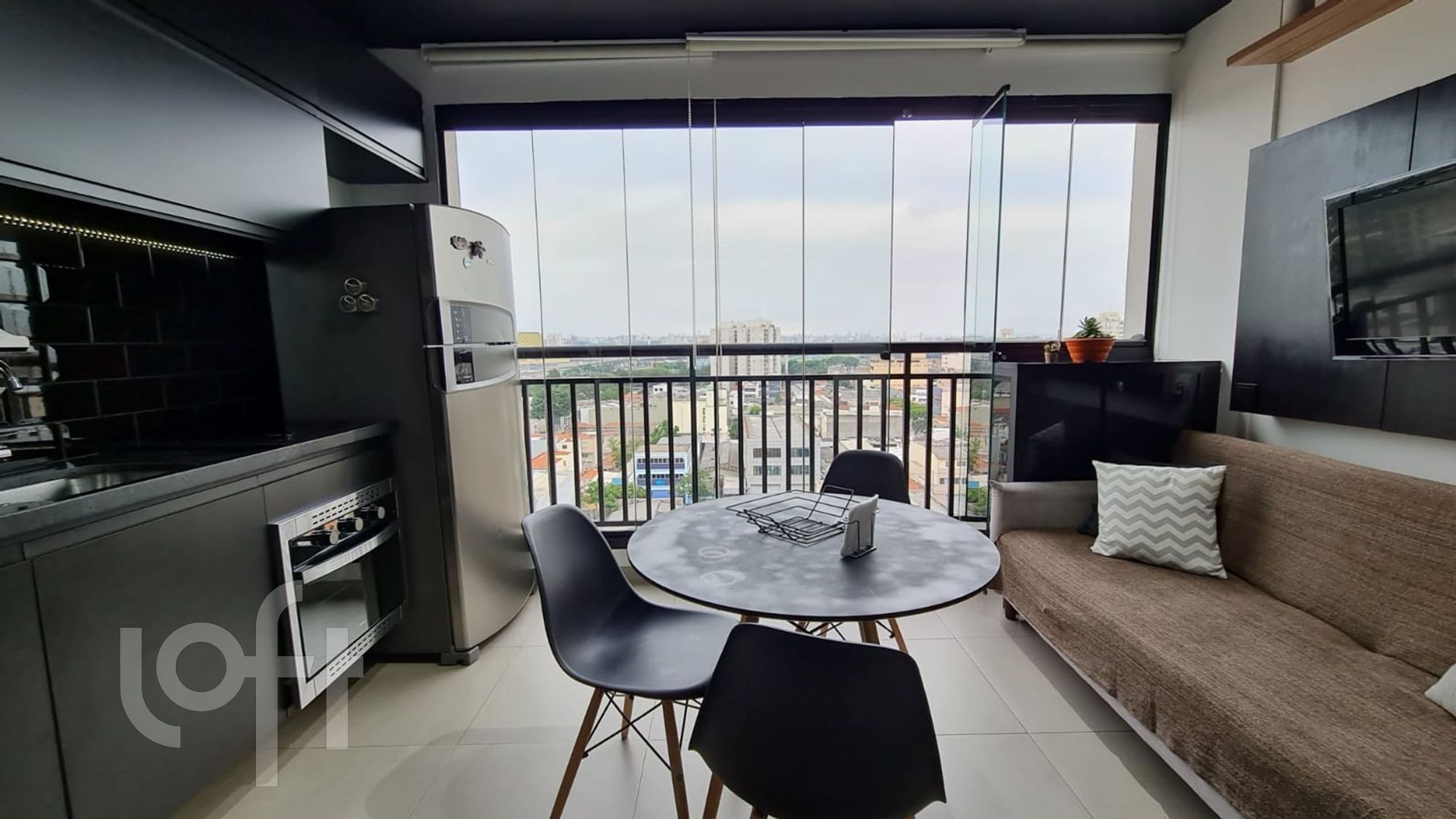 Apartamento à venda com 1 quarto, 31m² - Foto 1