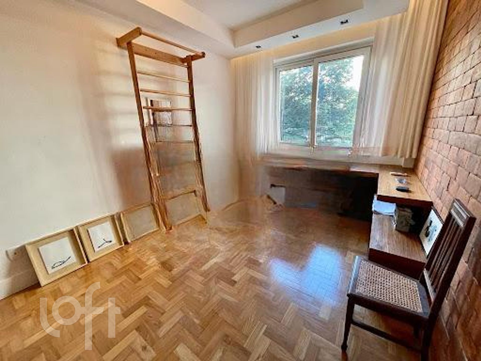 Apartamento à venda com 3 quartos, 210m² - Foto 5