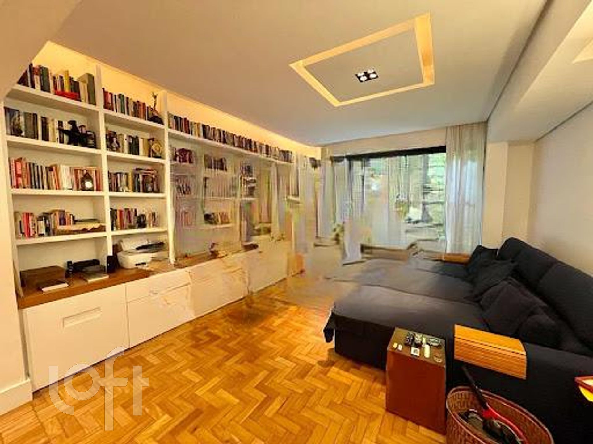 Apartamento à venda com 3 quartos, 210m² - Foto 9