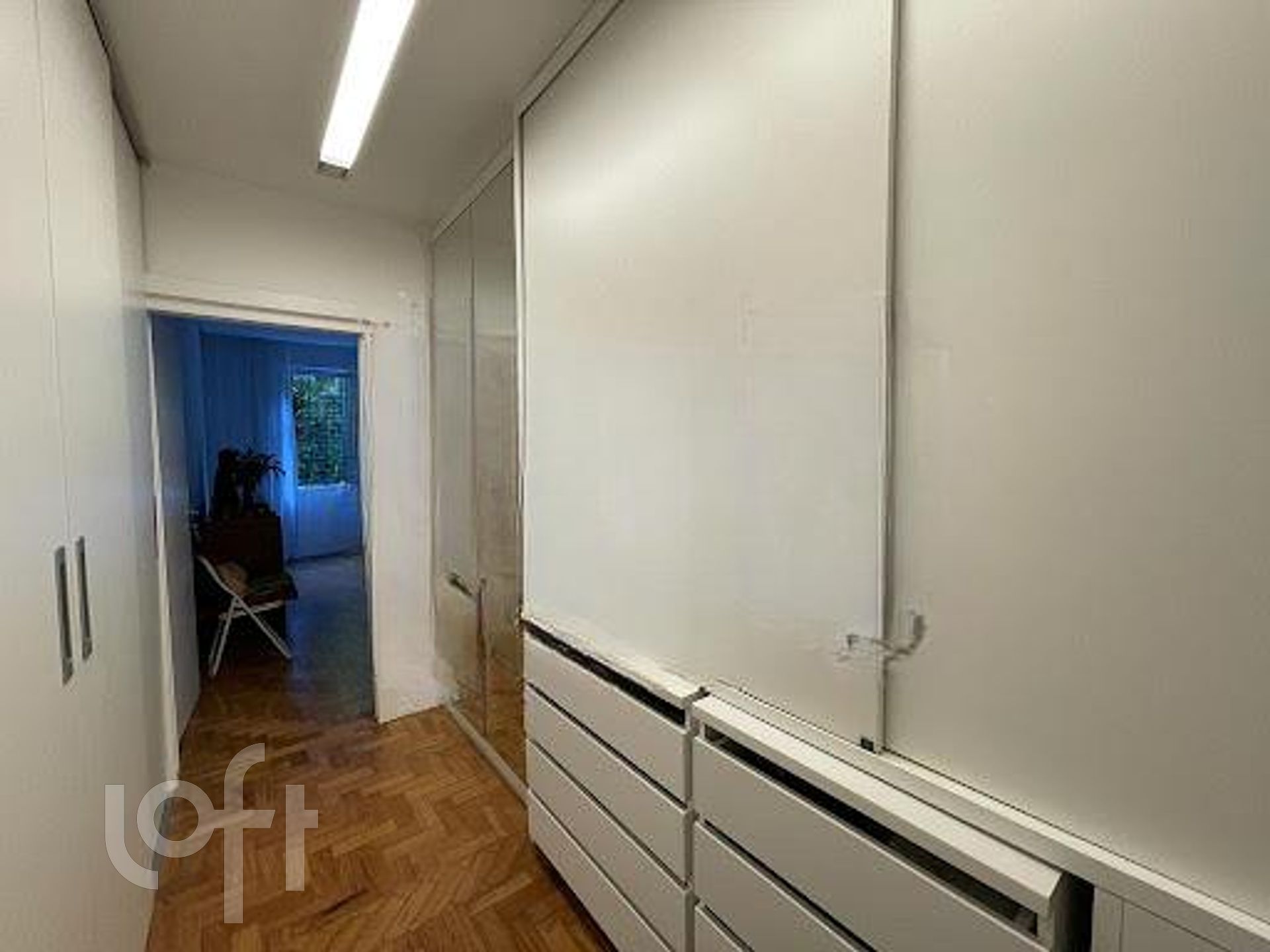 Apartamento à venda com 3 quartos, 210m² - Foto 1