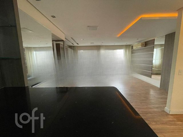 Apartamento com 69m², 3 dormitórios, 1 suíte, 1 vaga, Vila Ipiranga em Porto Alegre