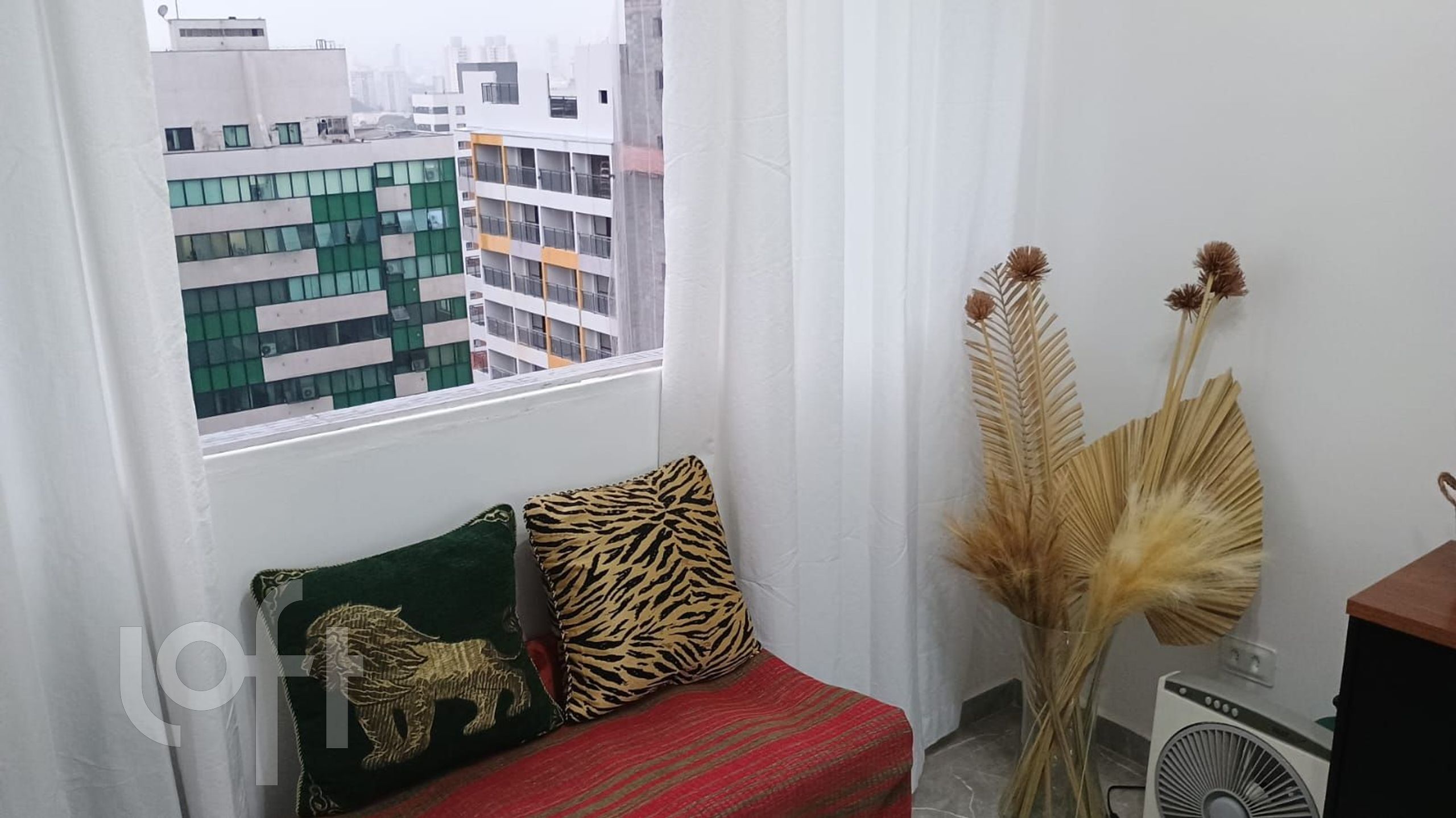 Apartamento à venda com 1 quarto, 34m² - Foto 11