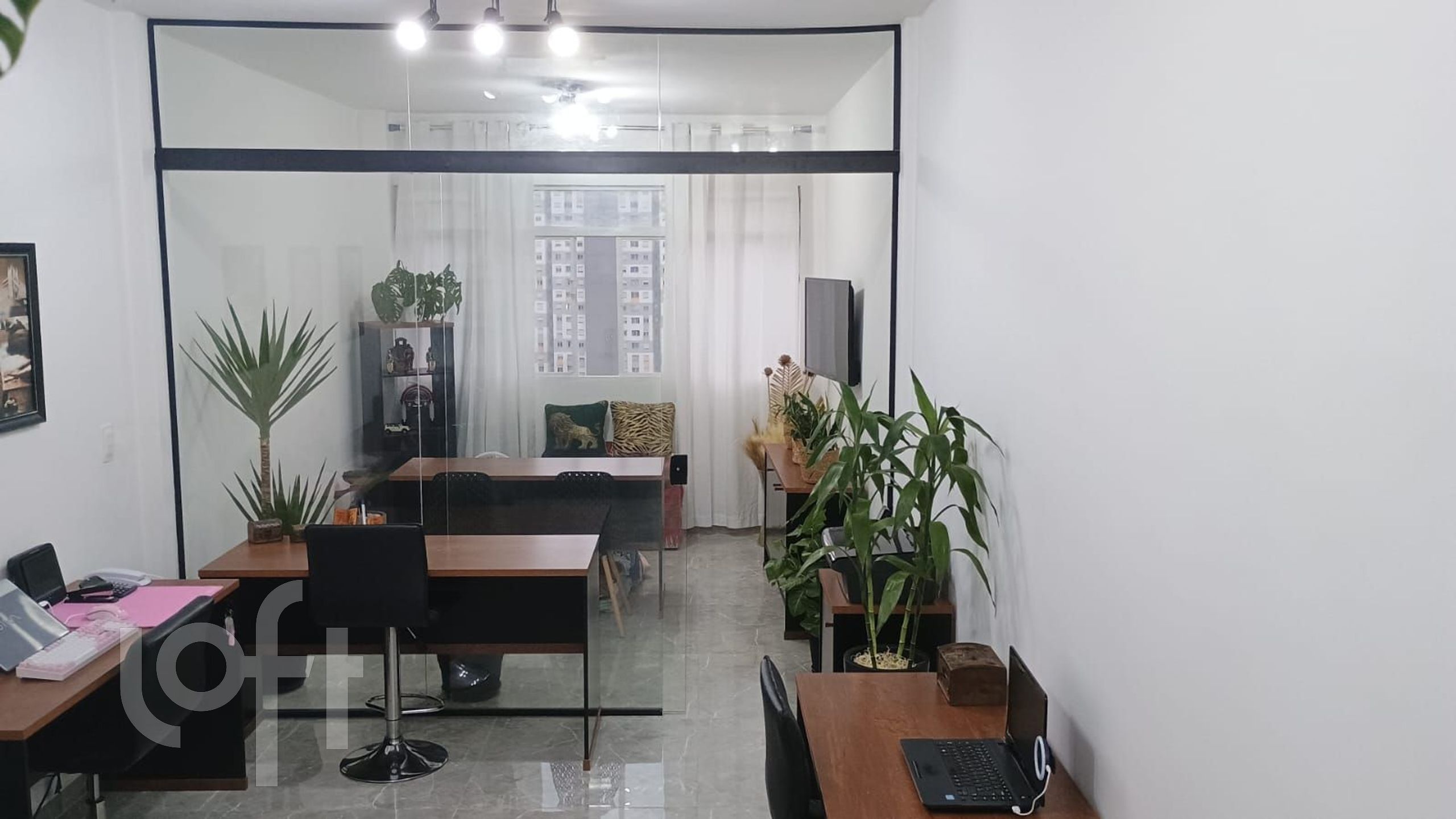 Apartamento à venda com 1 quarto, 34m² - Foto 3