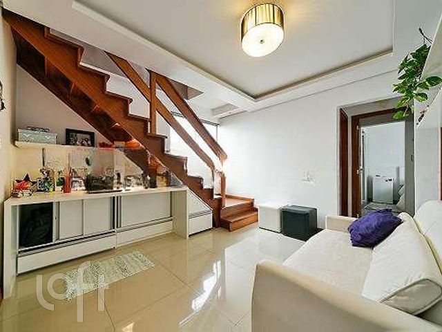 Apartamento com 128m², 2 dormitórios, 1 suíte, 1 vaga, Auxiliadora em Porto Alegre