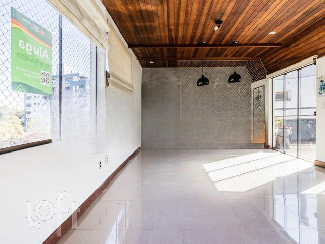 Apartamento com 128m², 2 dormitórios, 1 suíte, 1 vaga, Auxiliadora em Porto Alegre