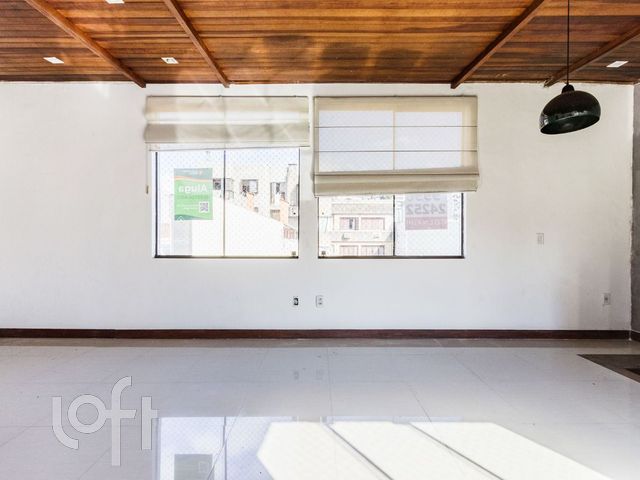 Apartamento com 128m², 2 dormitórios, 1 suíte, 1 vaga, Auxiliadora em Porto Alegre