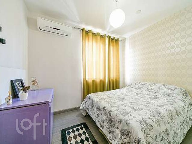 Apartamento com 128m², 2 dormitórios, 1 suíte, 1 vaga, Auxiliadora em Porto Alegre