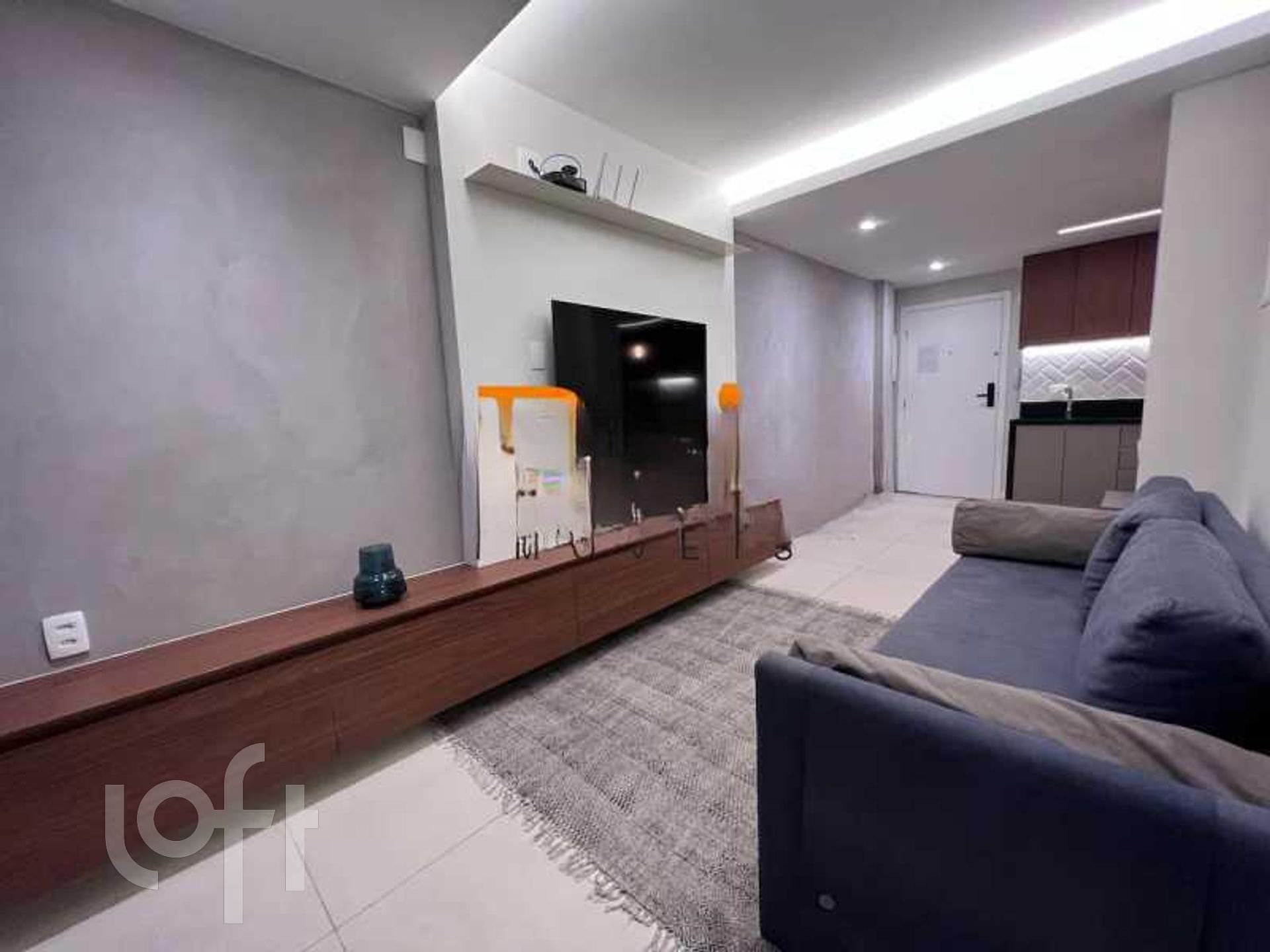 Apartamento à venda com 2 quartos, 65m² - Foto 2