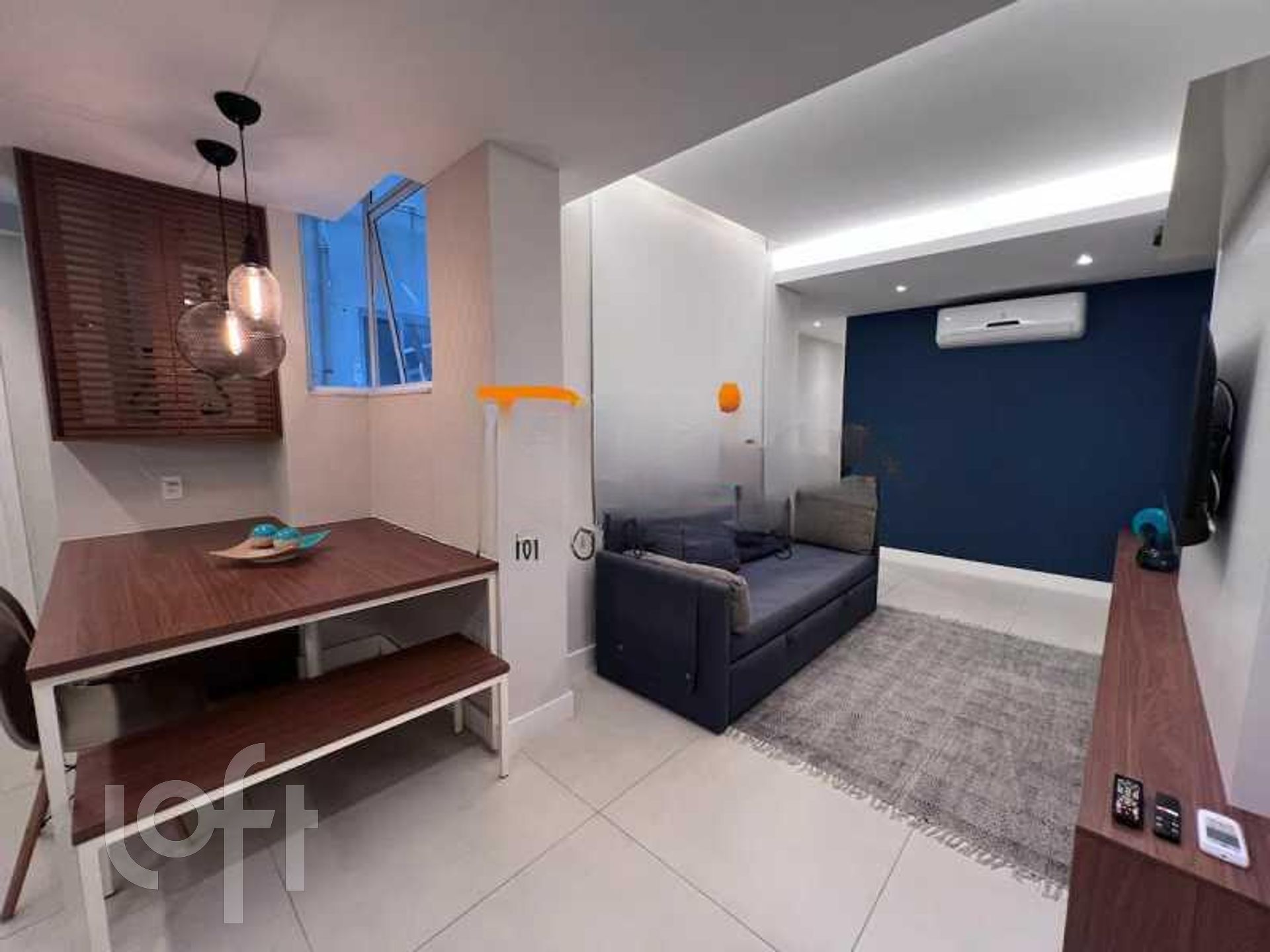 Apartamento à venda com 2 quartos, 65m² - Foto 3