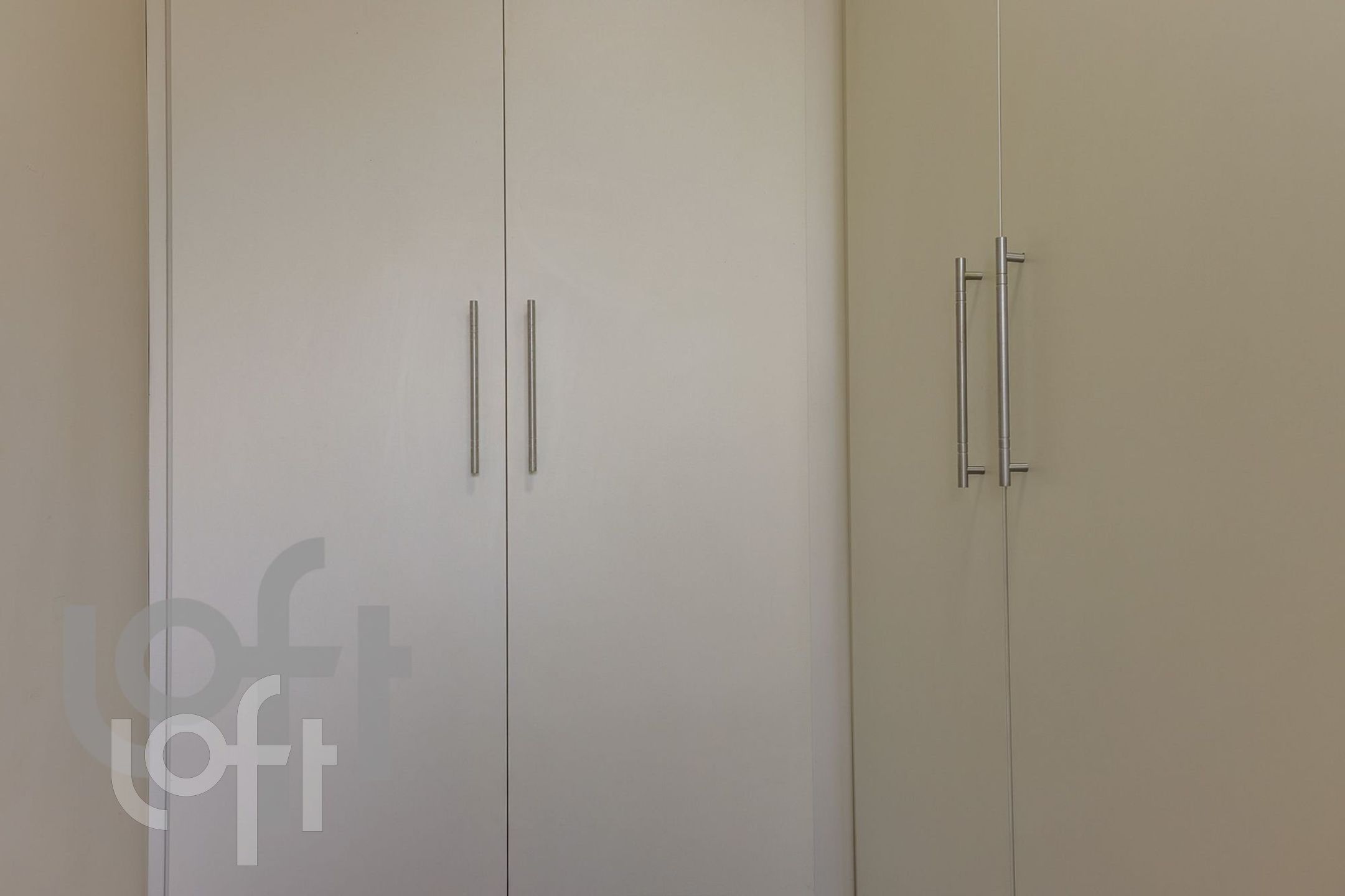 Apartamento à venda com 3 quartos, 80m² - Foto 17