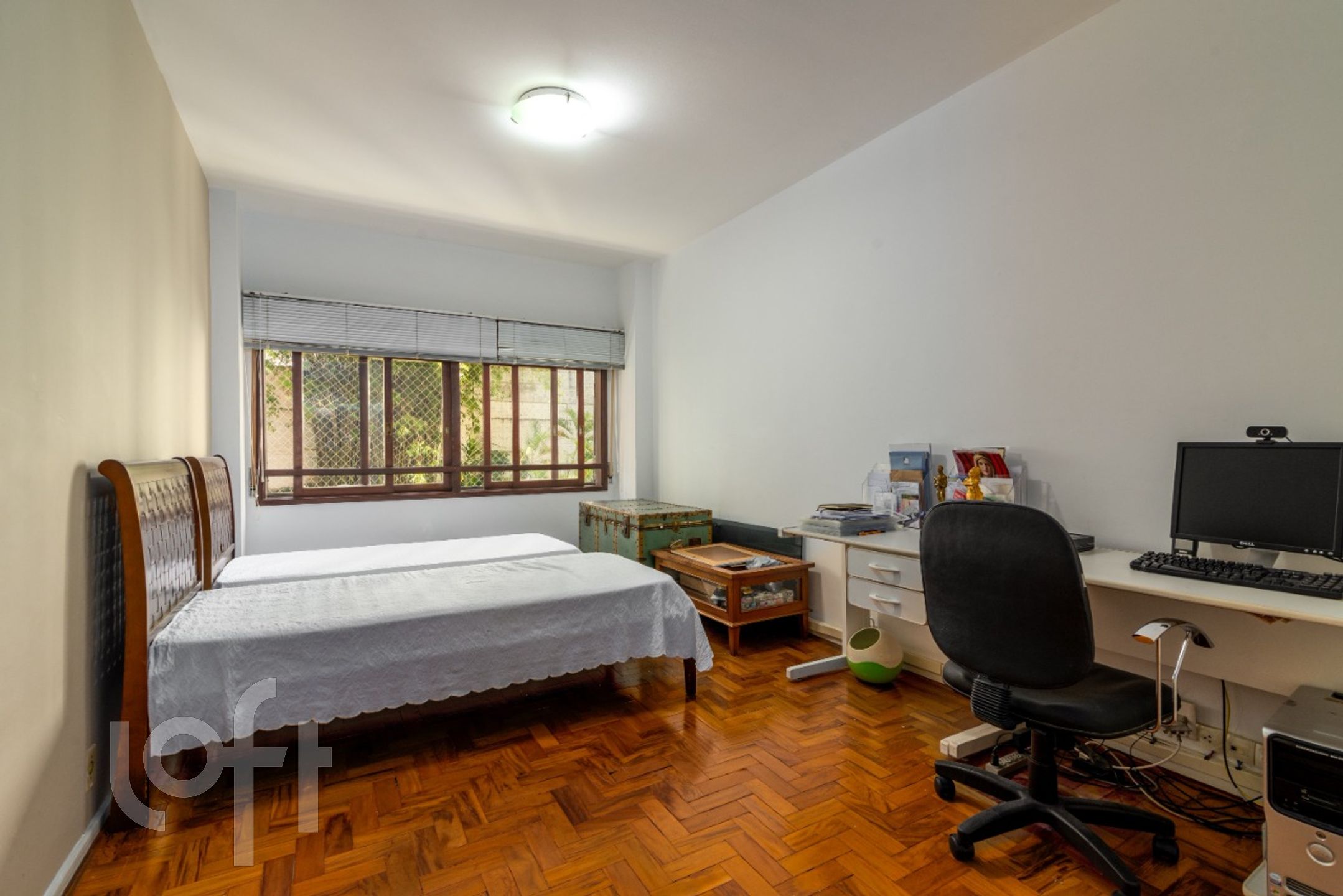 Apartamento à venda com 3 quartos, 189m² - Foto 13