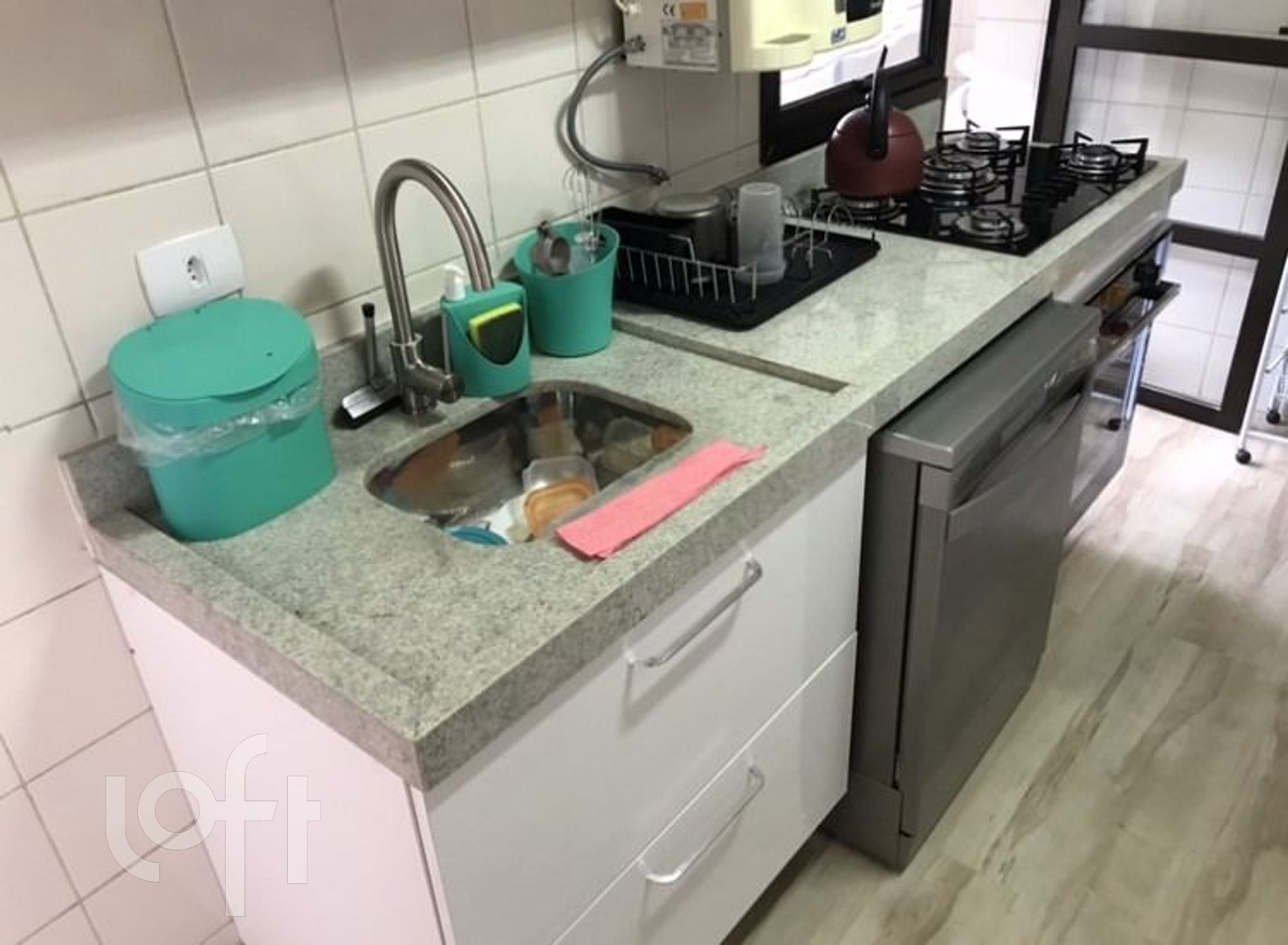 Apartamento à venda com 3 quartos, 91m² - Foto 4