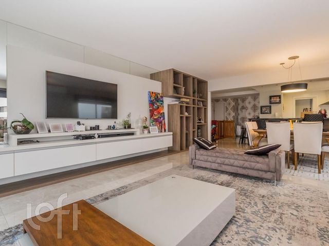 Apartamento com 384m², 3 dormitórios, 3 suítes, 4 vagas, Chácara das Pedras em Porto Alegre