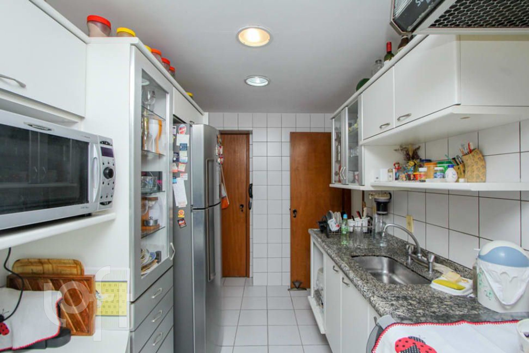 Apartamento à venda com 3 quartos, 105m² - Foto 16