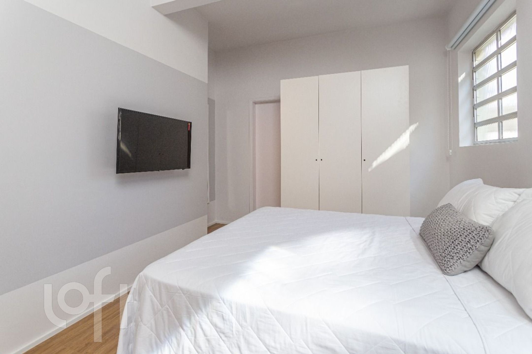 Apartamento à venda com 4 quartos, 145m² - Foto 25