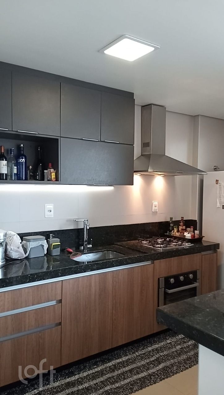 Apartamento à venda com 2 quartos, 141m² - Foto 7