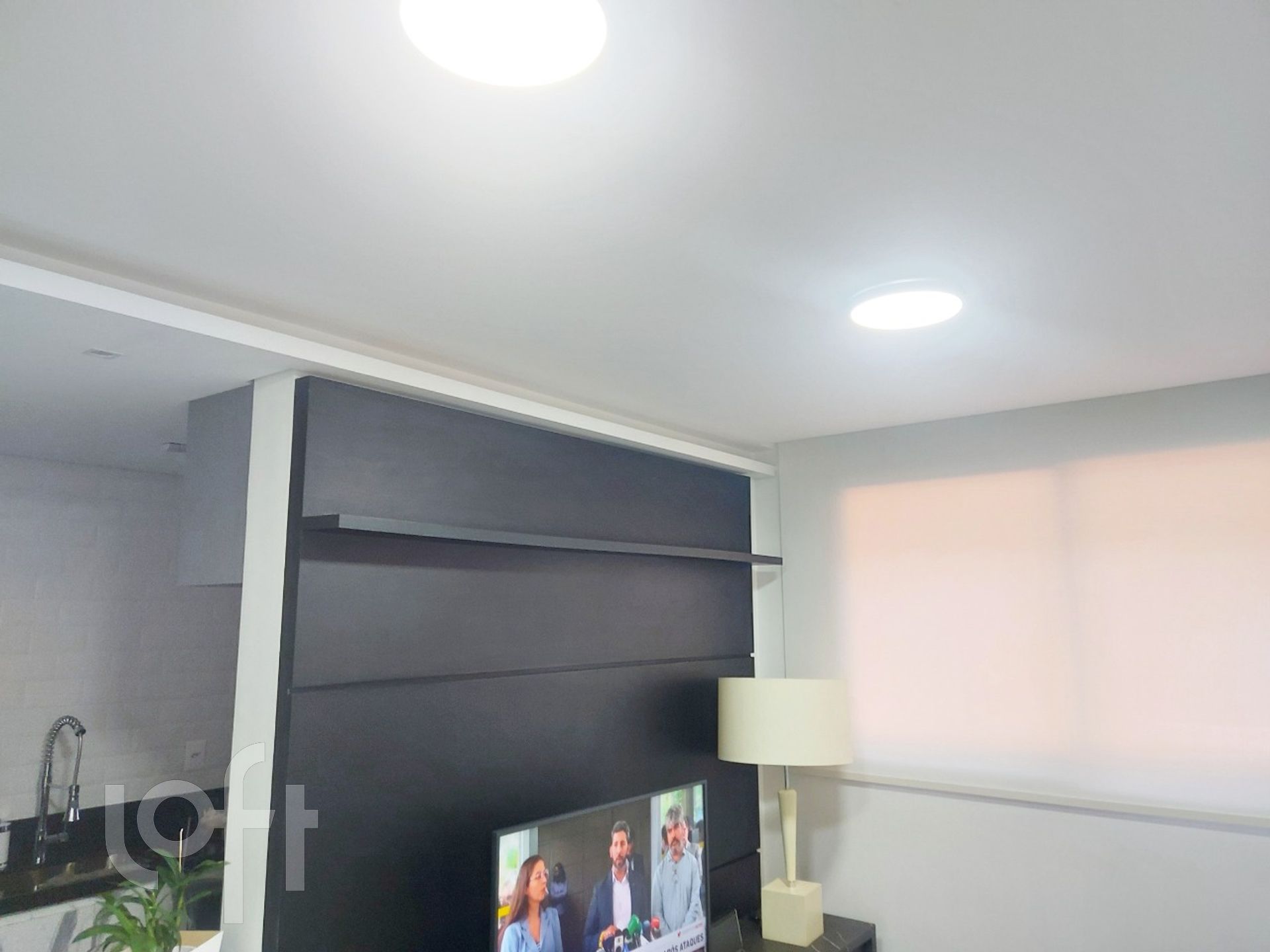 Apartamento à venda com 2 quartos, 57m² - Foto 3