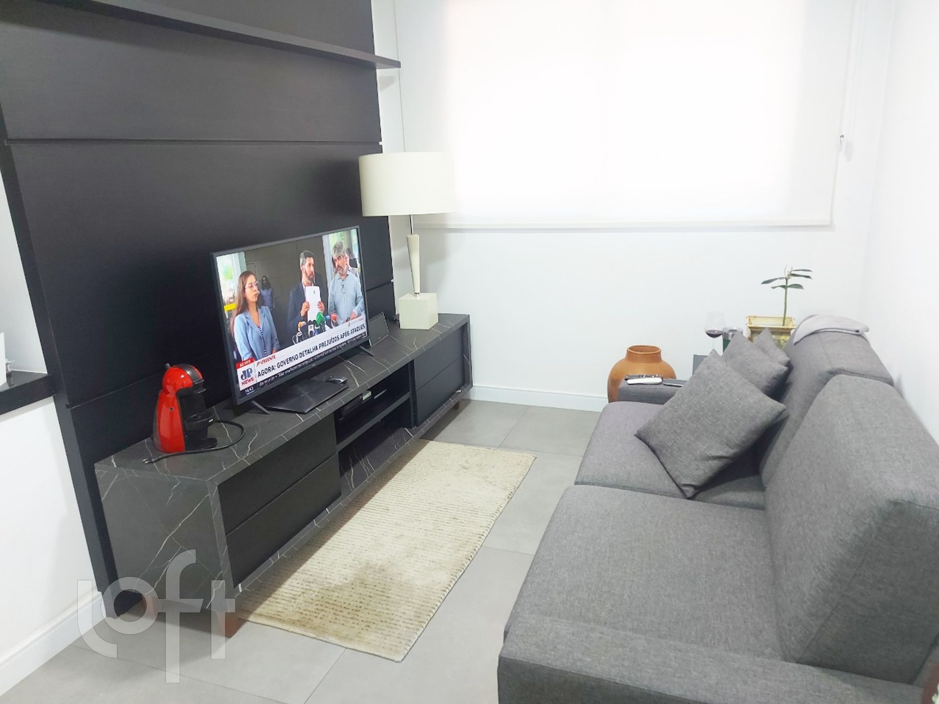 Apartamento à venda com 2 quartos, 57m² - Foto 1