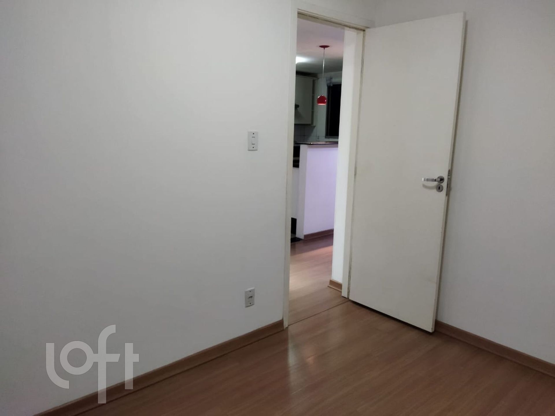 Apartamento à venda com 2 quartos, 47m² - Foto 2