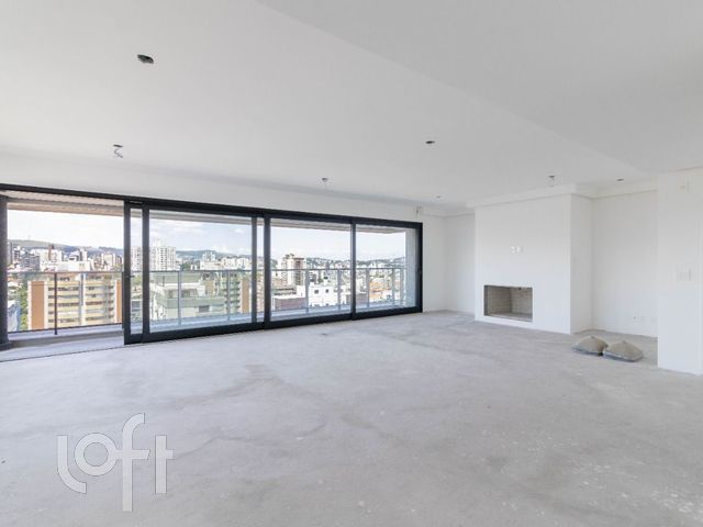 Apartamento com 208m², 3 dormitórios, 3 suítes, 4 vagas, Bela Vista em Porto Alegre