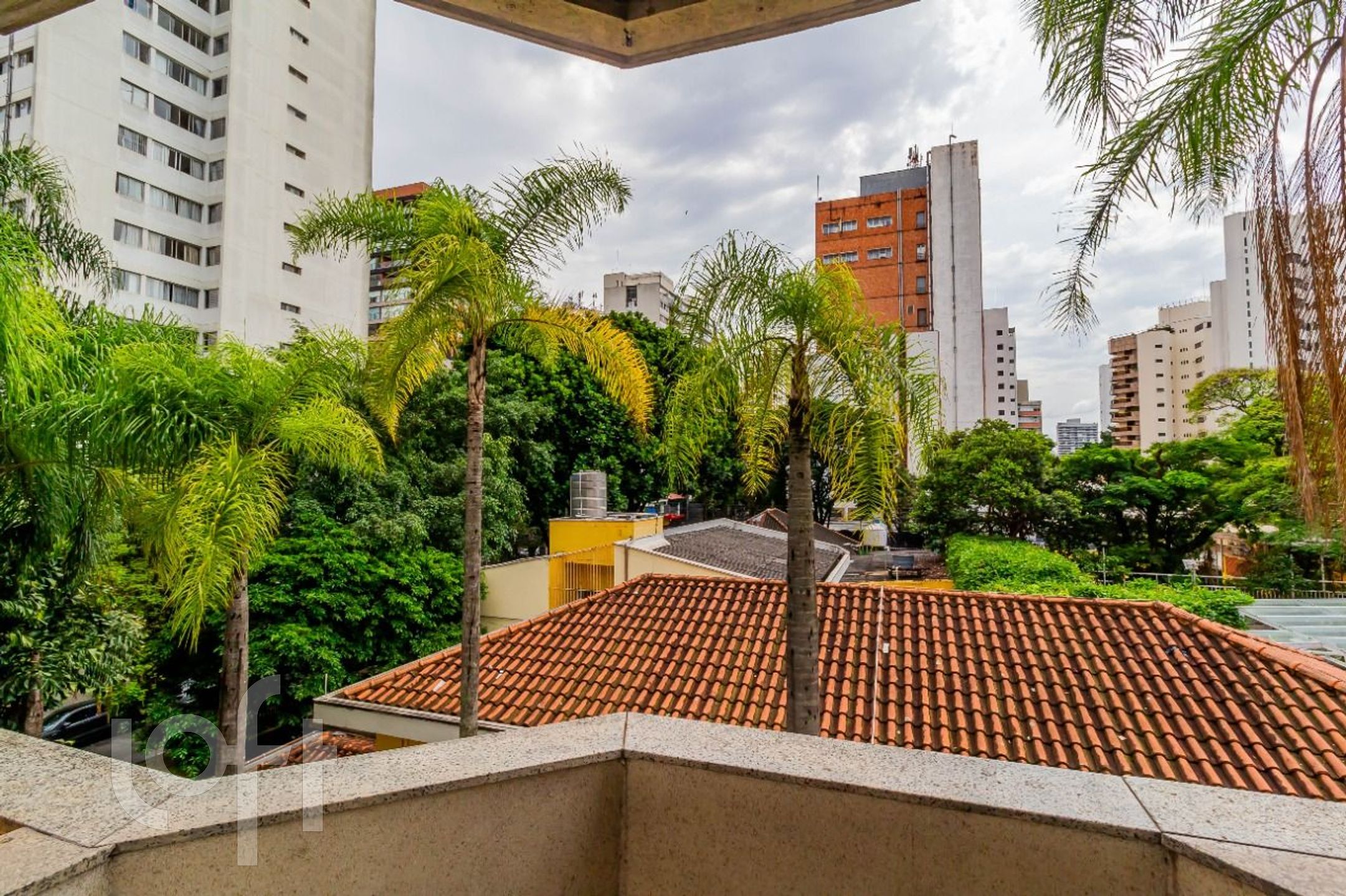 Apartamento à venda com 4 quartos, 220m² - Foto 9