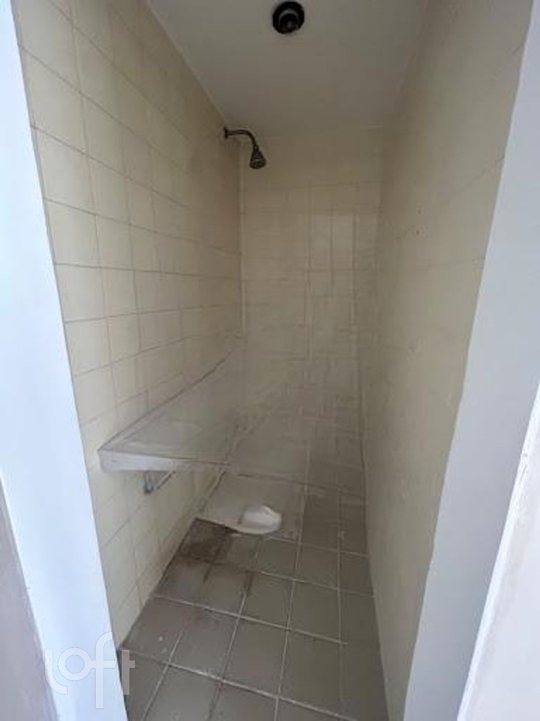 Apartamento à venda com 4 quartos, 190m² - Foto 1