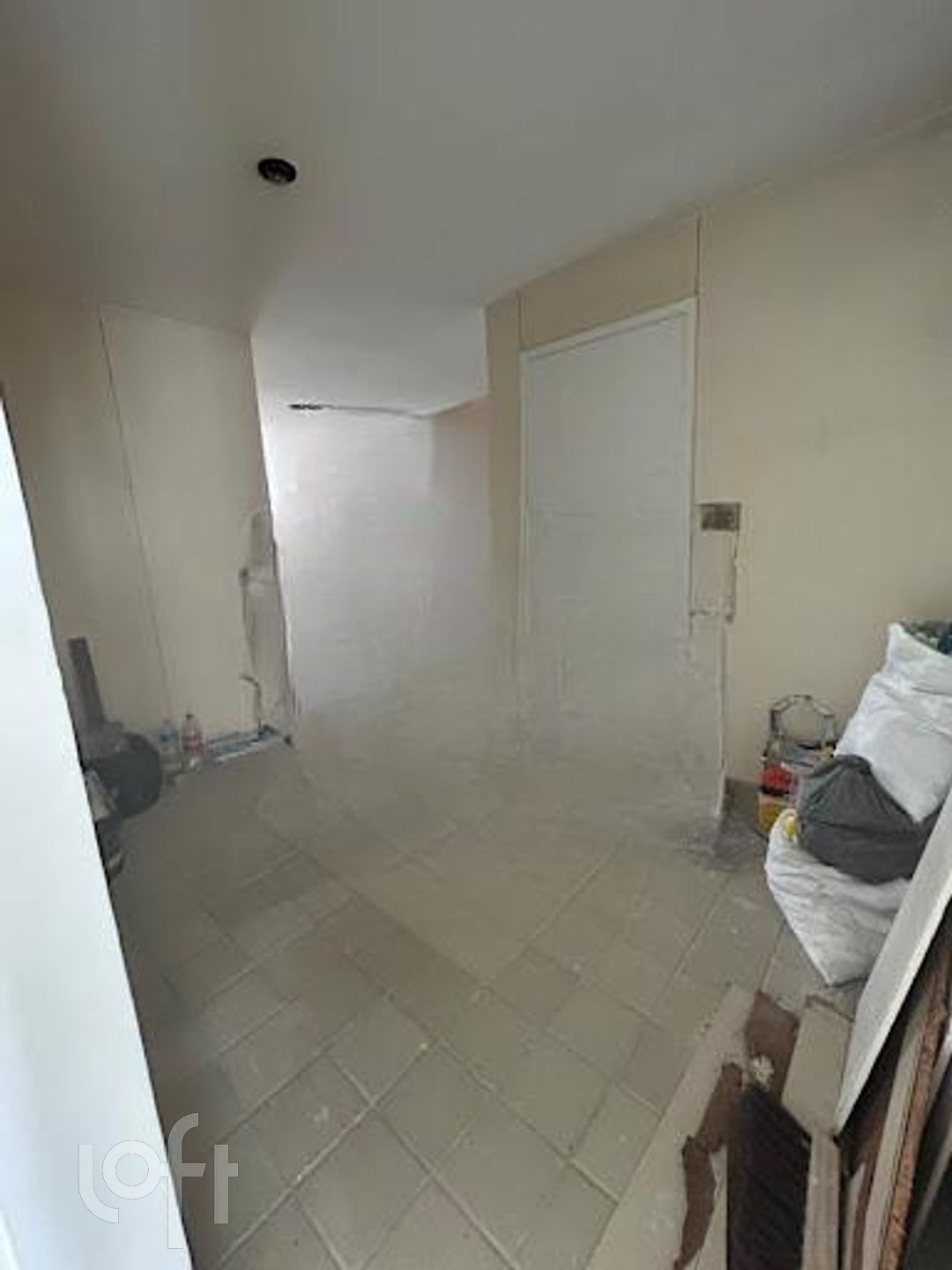 Apartamento à venda com 4 quartos, 190m² - Foto 8