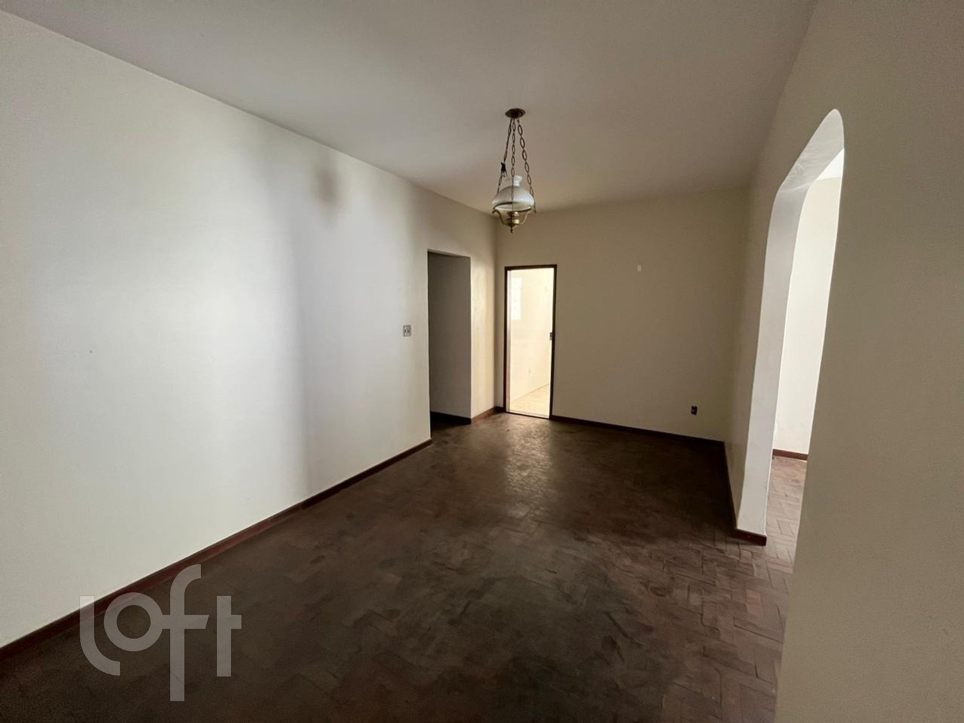 Casa à venda com 3 quartos, 285m² - Foto 3