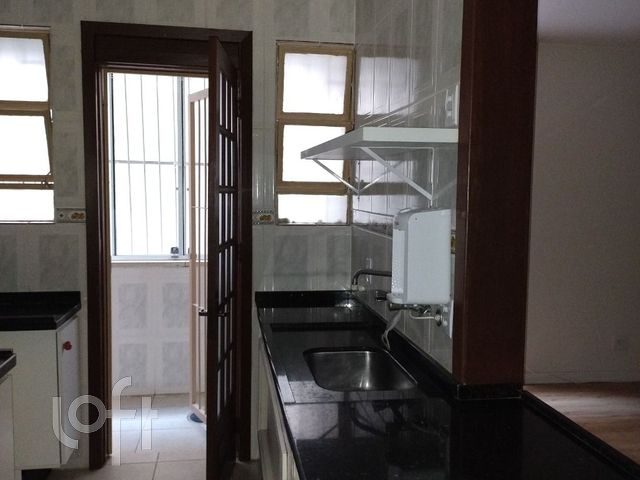 Apartamento com 93m², 3 dormitórios, 1 suíte, 1 vaga, Bom Fim em Porto Alegre