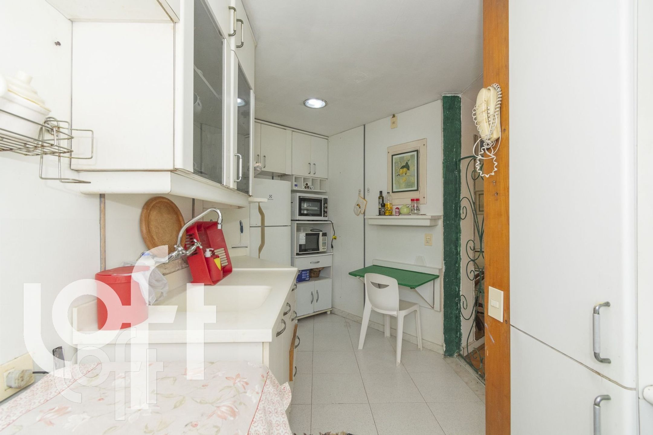 Apartamento à venda com 3 quartos, 200m² - Foto 26