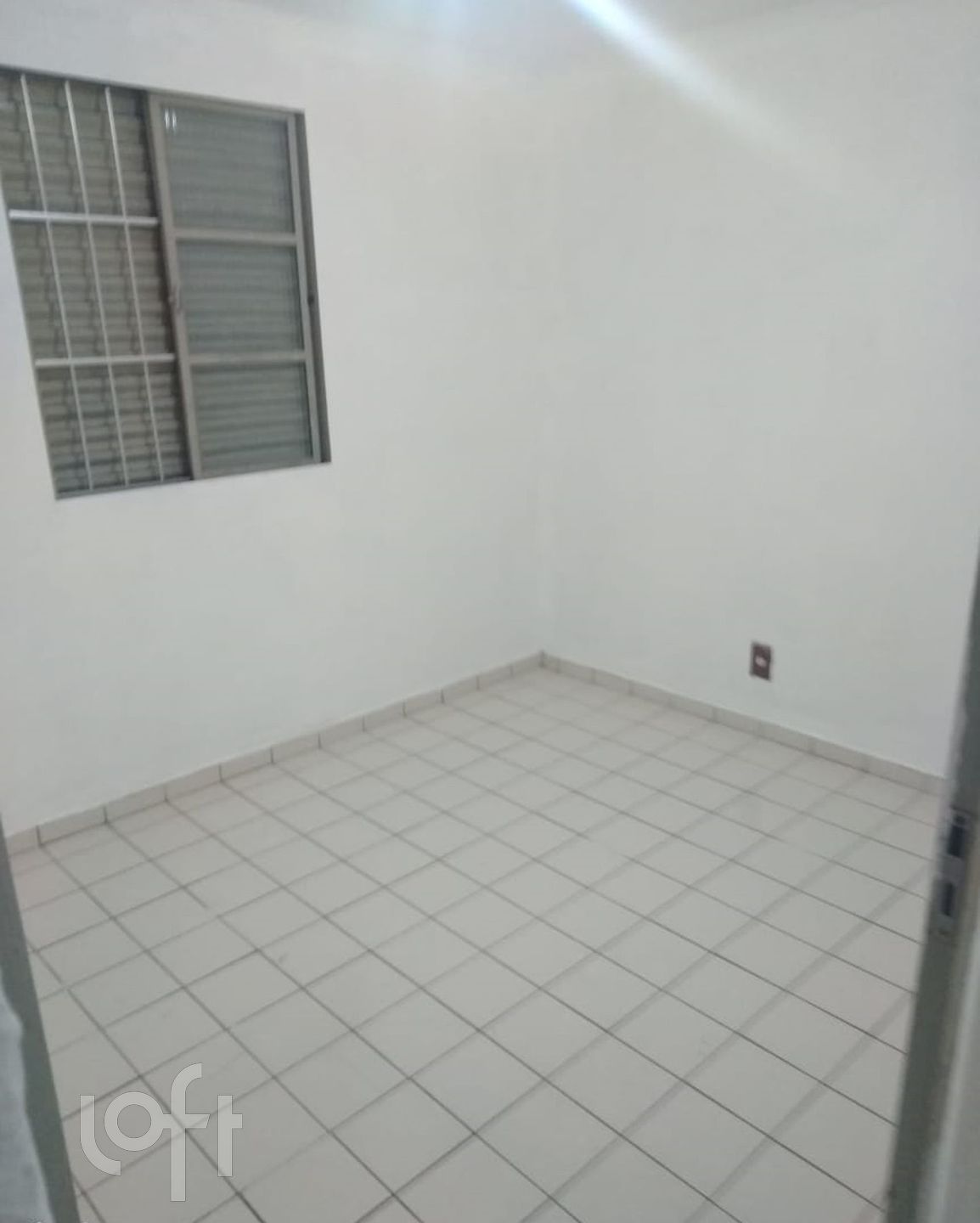 Apartamento à venda com 2 quartos, 42m² - Foto 3